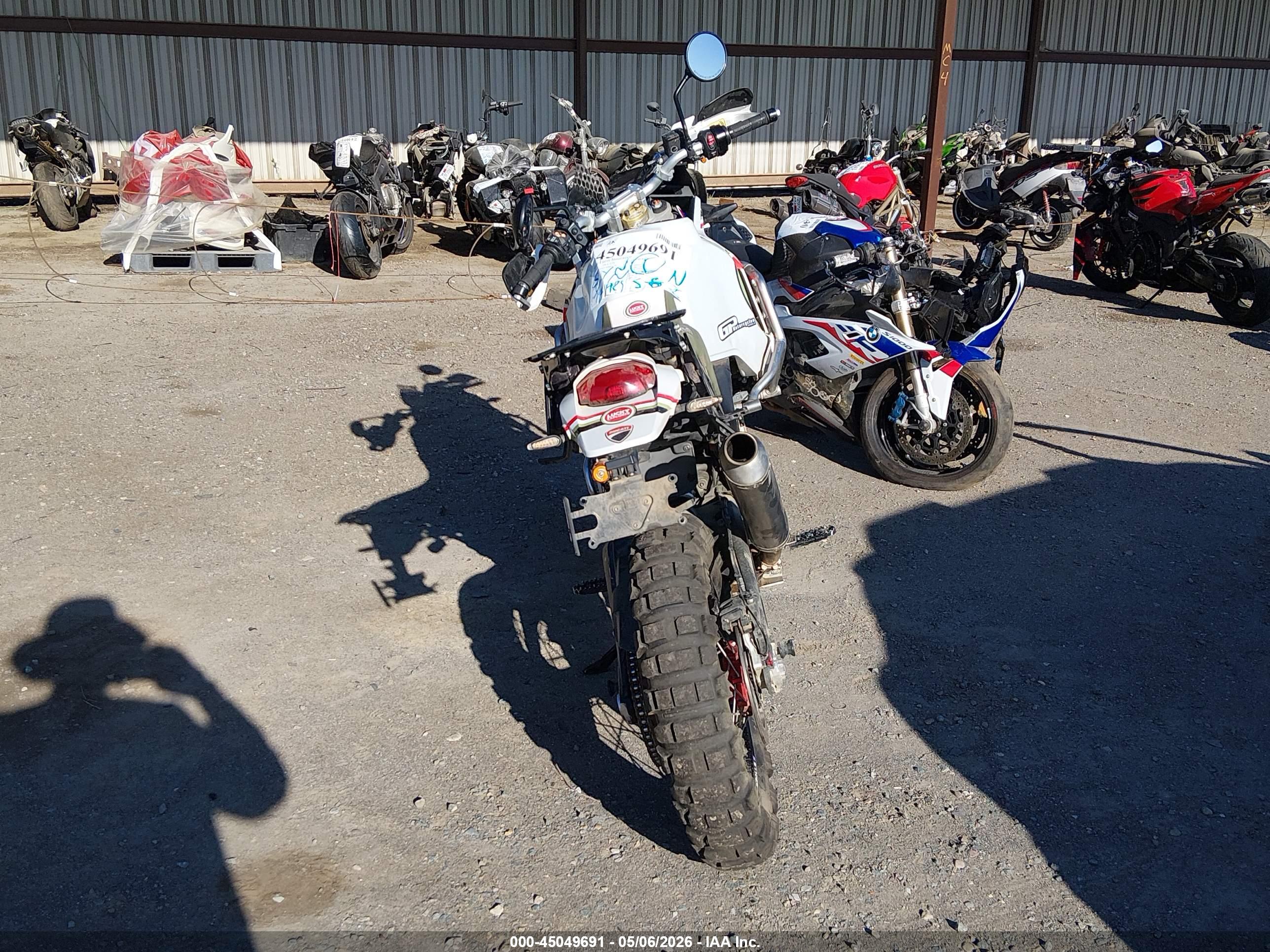 DUCATI DESERT image 6