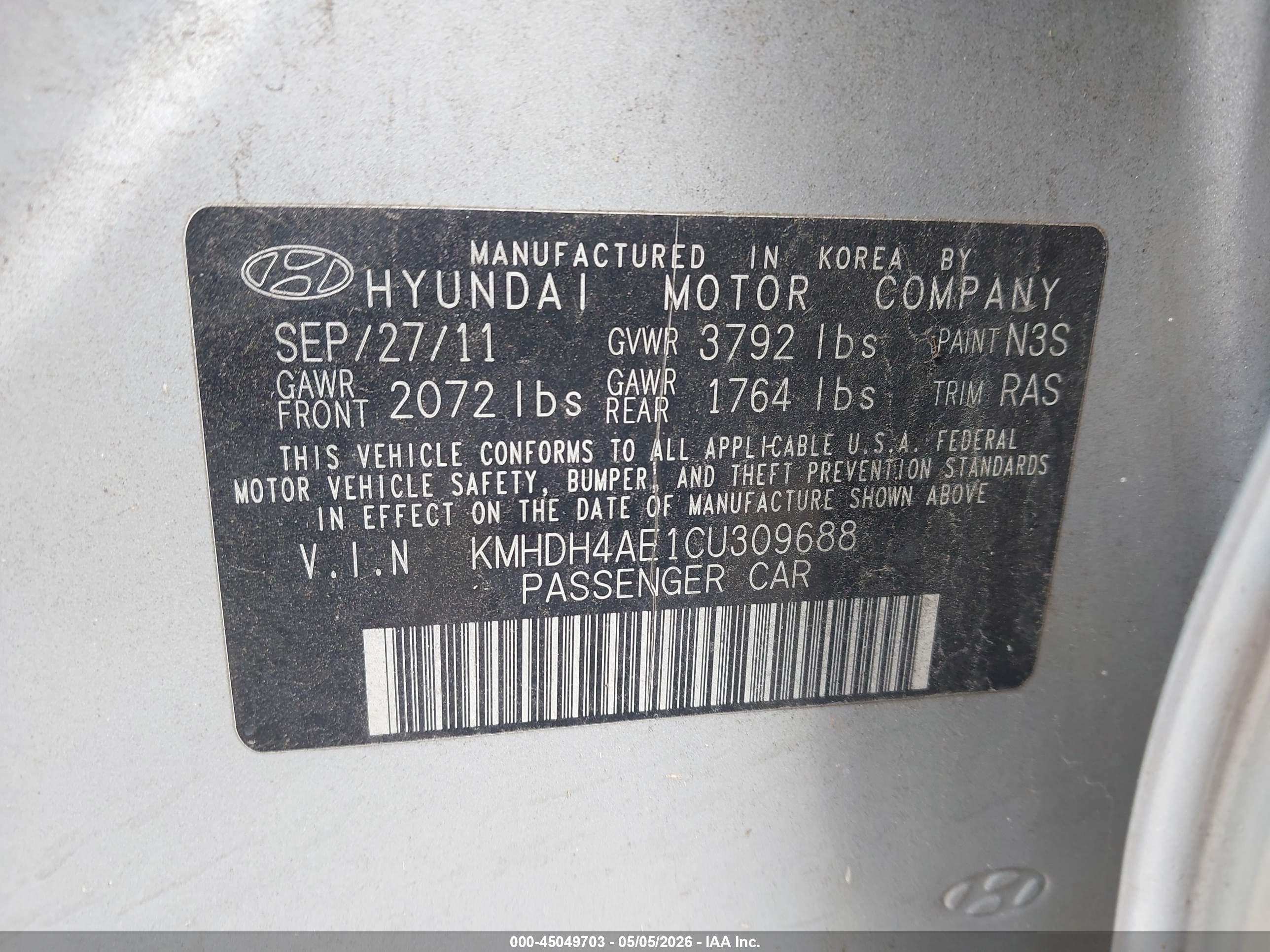 HYUNDAI ELANTRA image 9