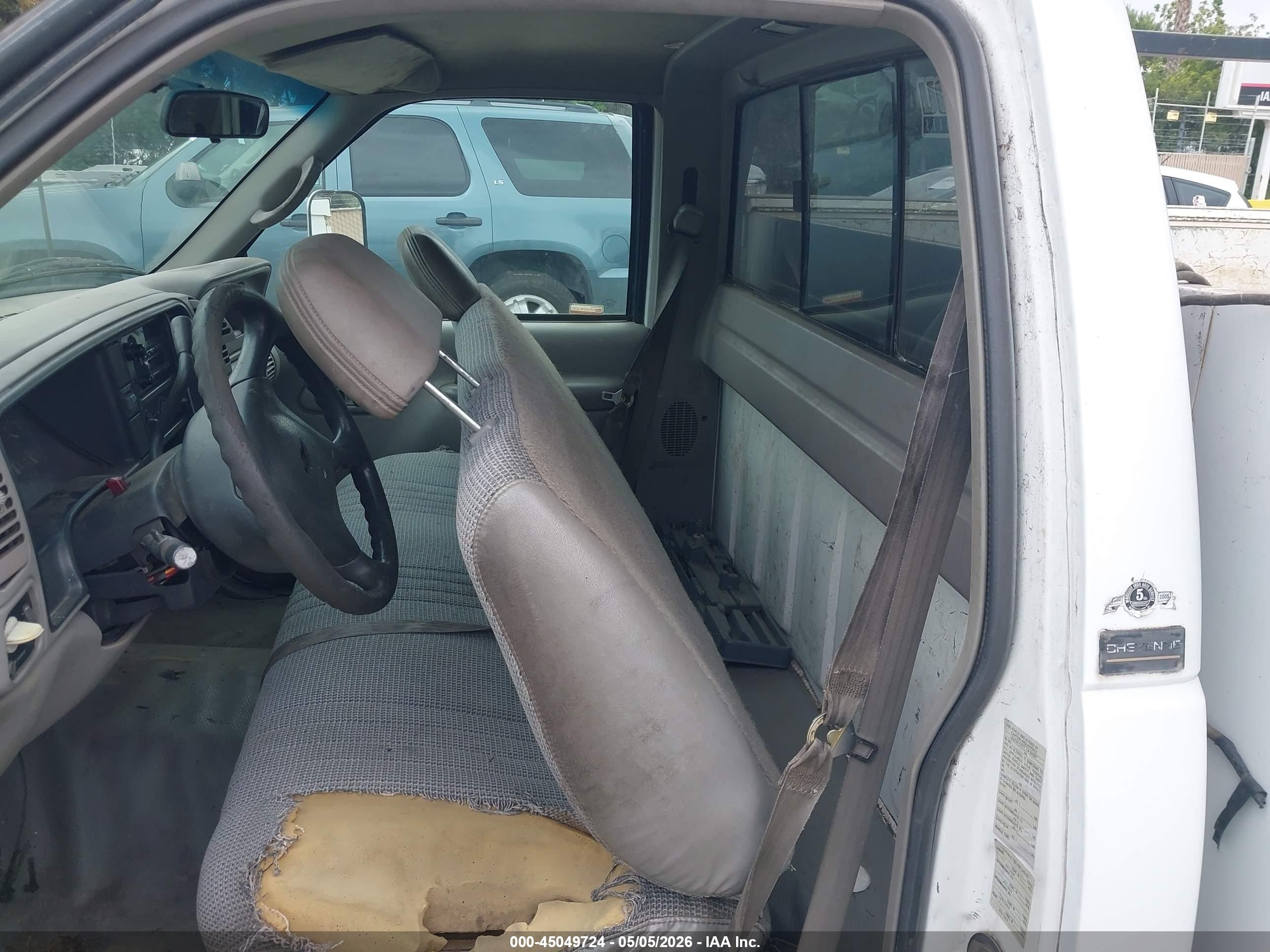 CHEVROLET C3500 image 8