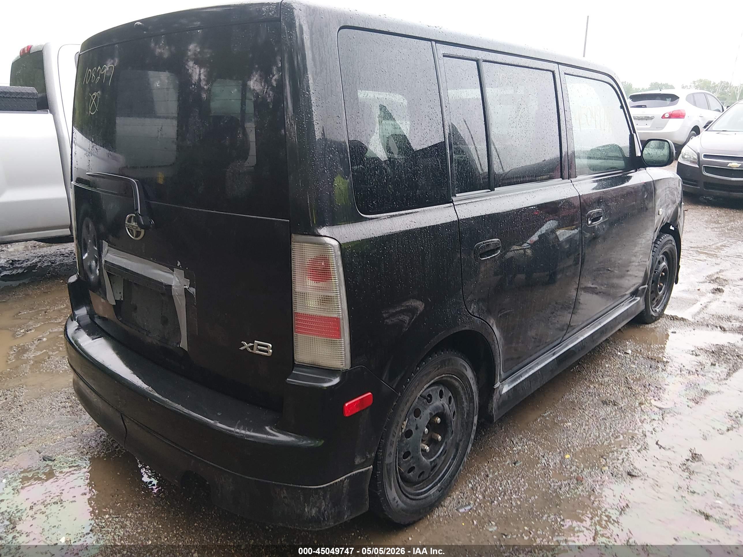 SCION XB image 4