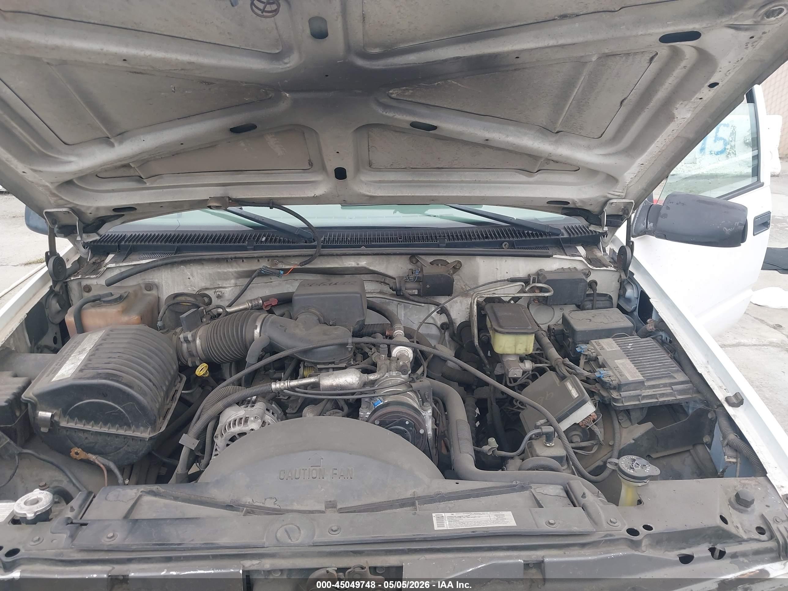 CHEVROLET C3500 image 10