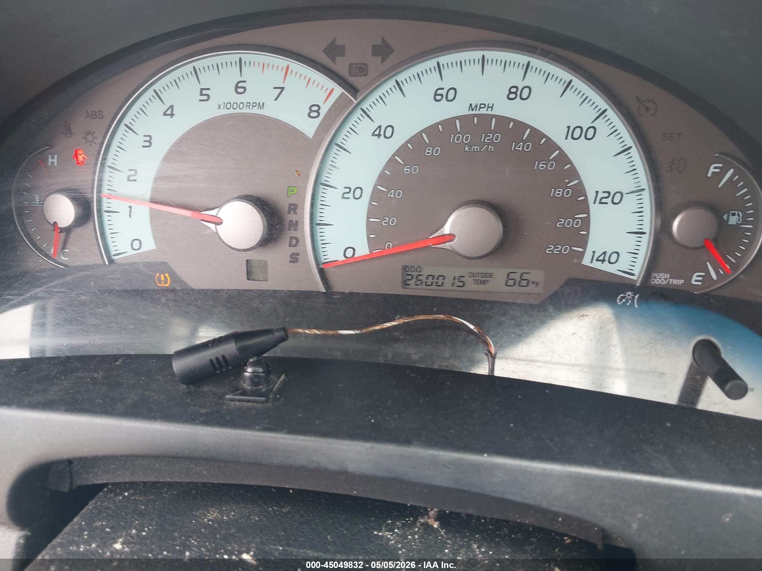 TOYOTA CAMRY image 7