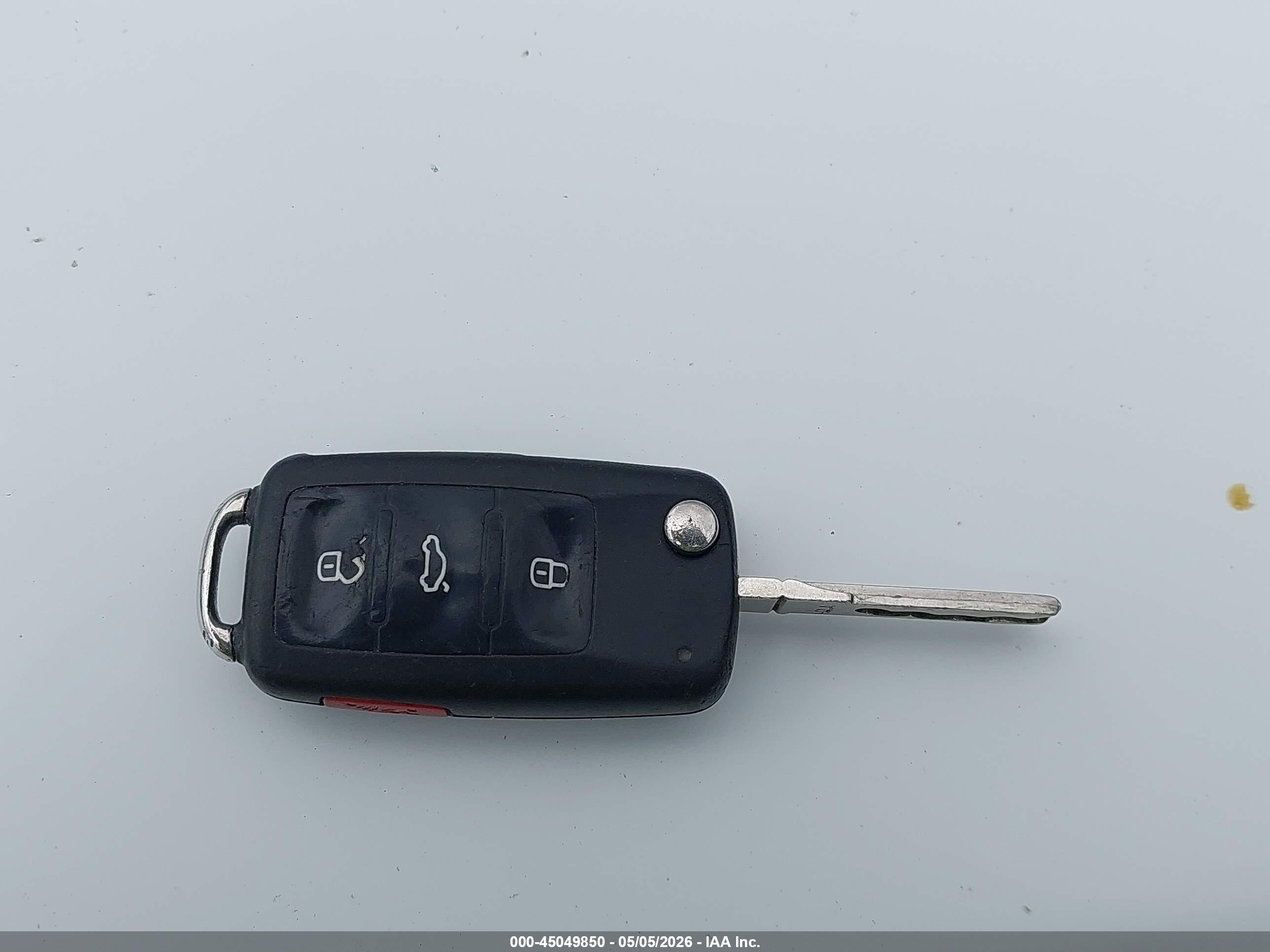 VOLKSWAGEN PASSAT image 11