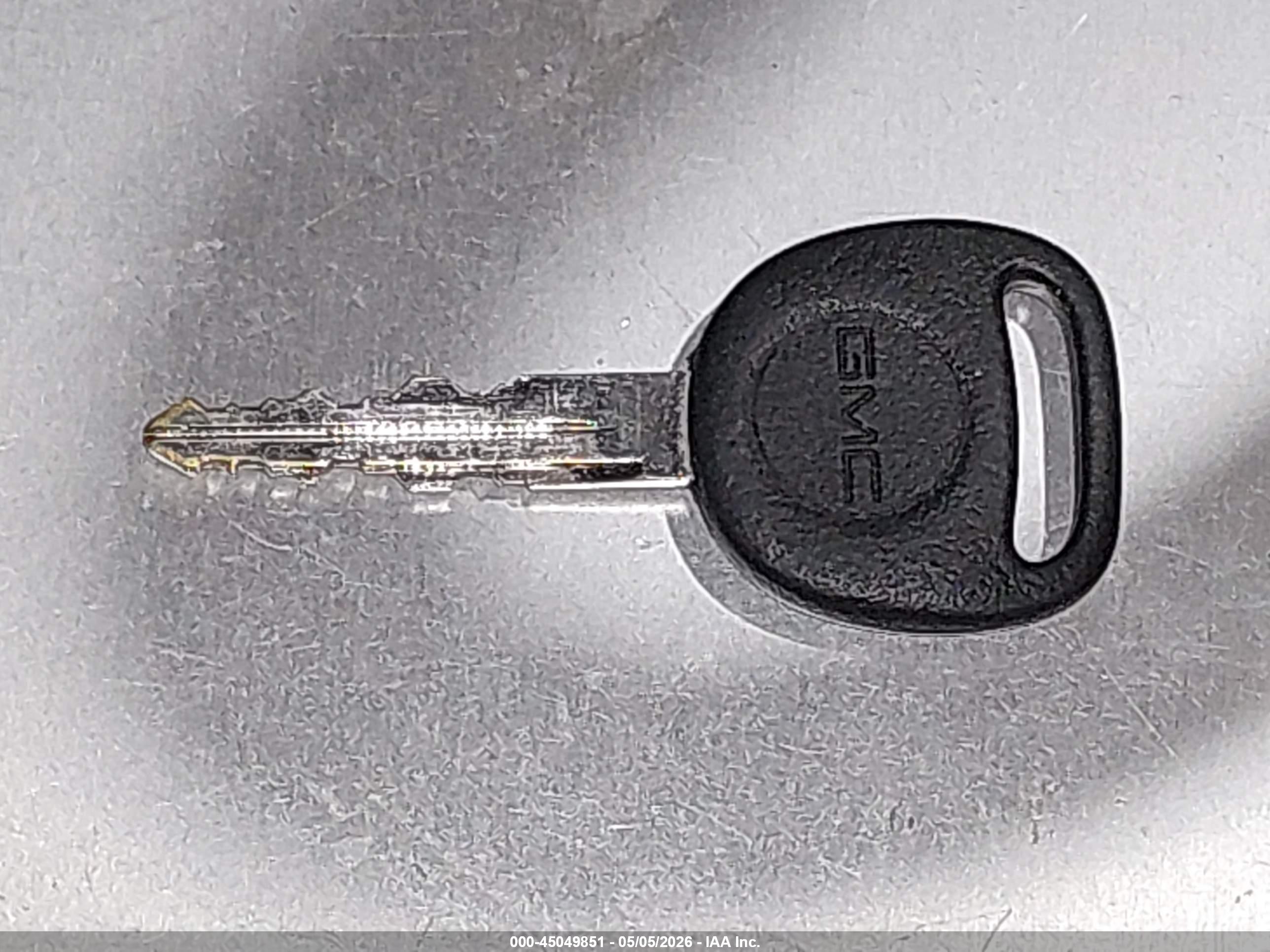 GMC YUKON image 11