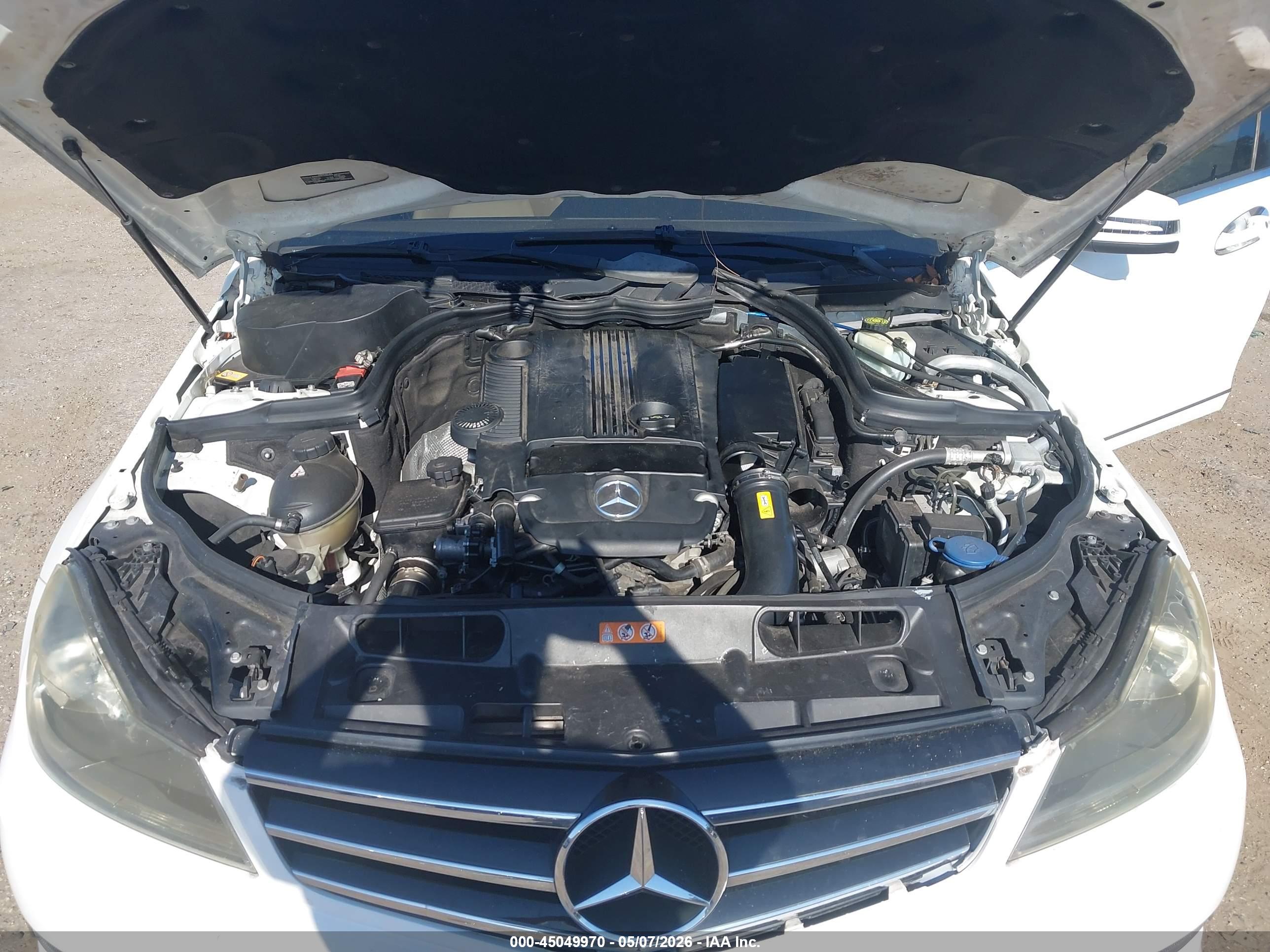 MERCEDES-BENZ C image 10