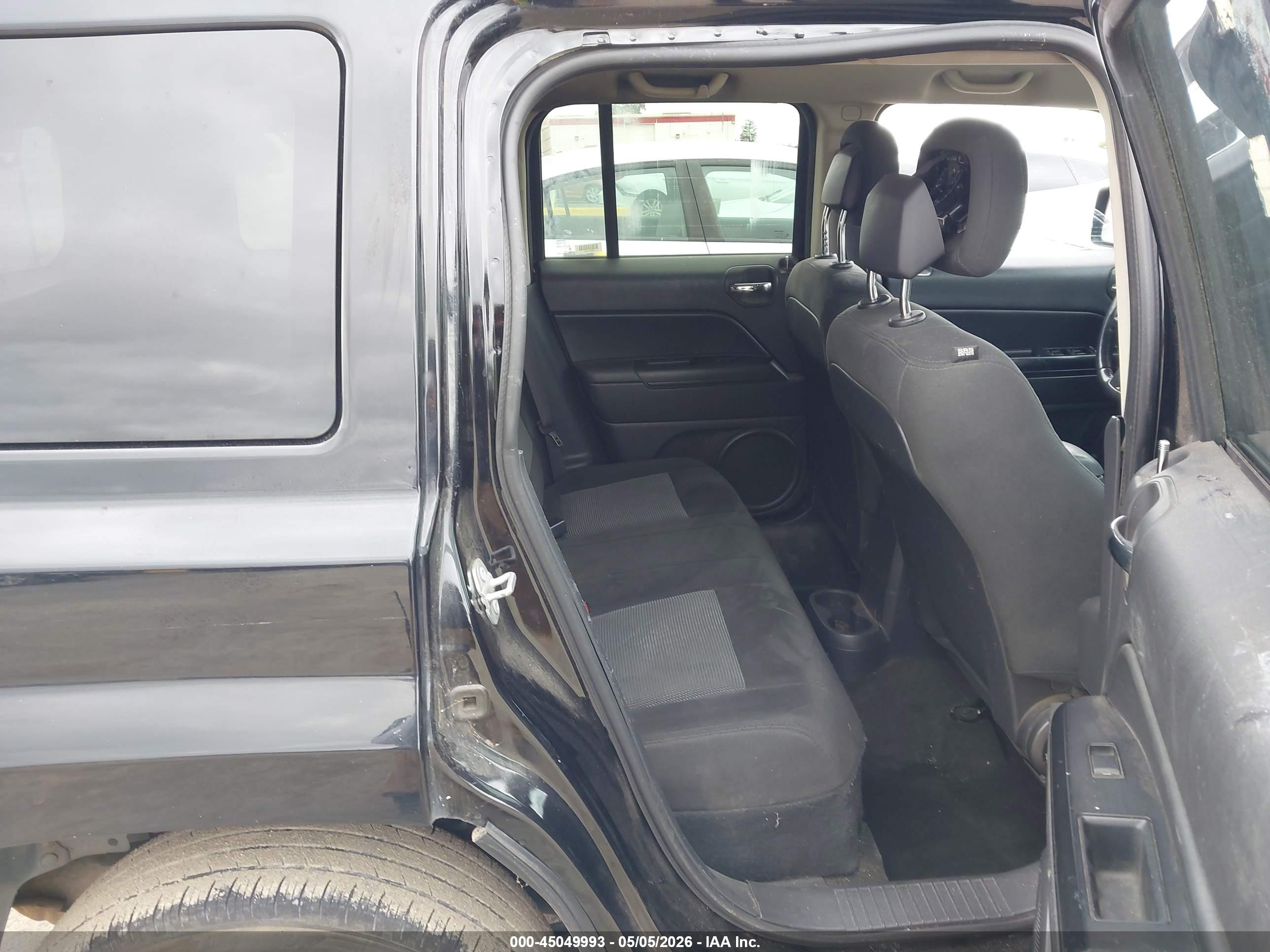 JEEP PATRIOT image 8