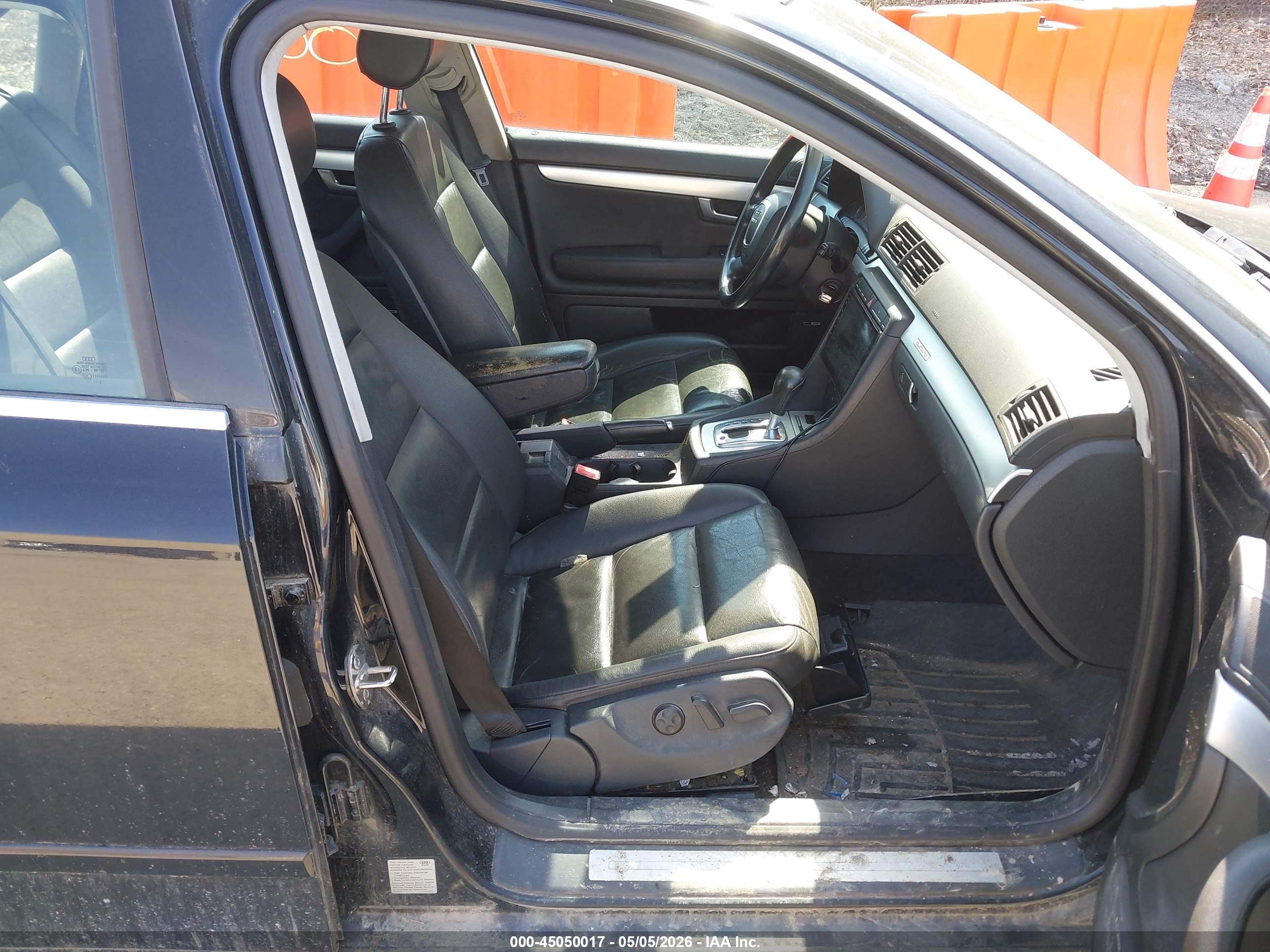 AUDI A4 image 5