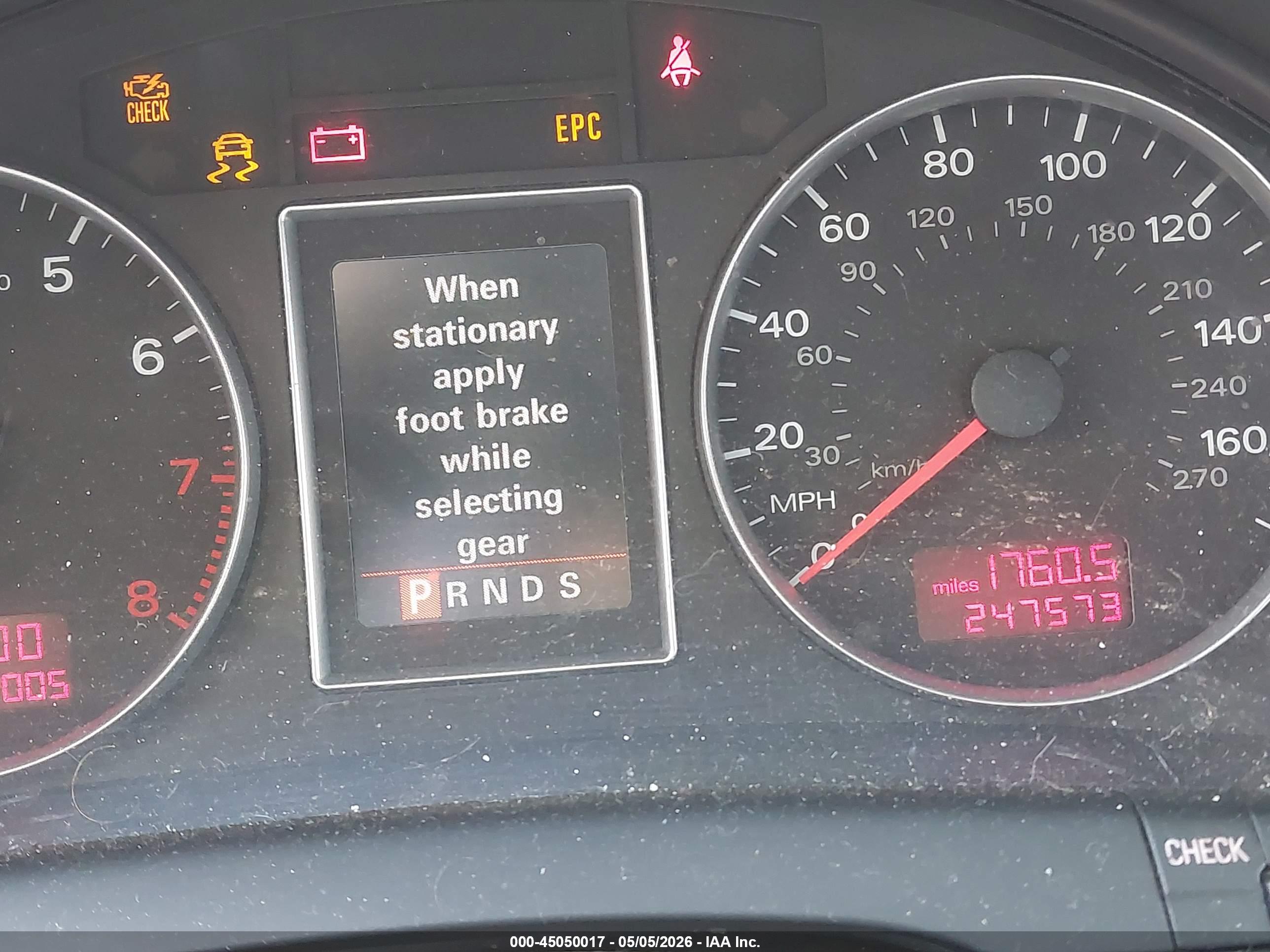 AUDI A4 image 7