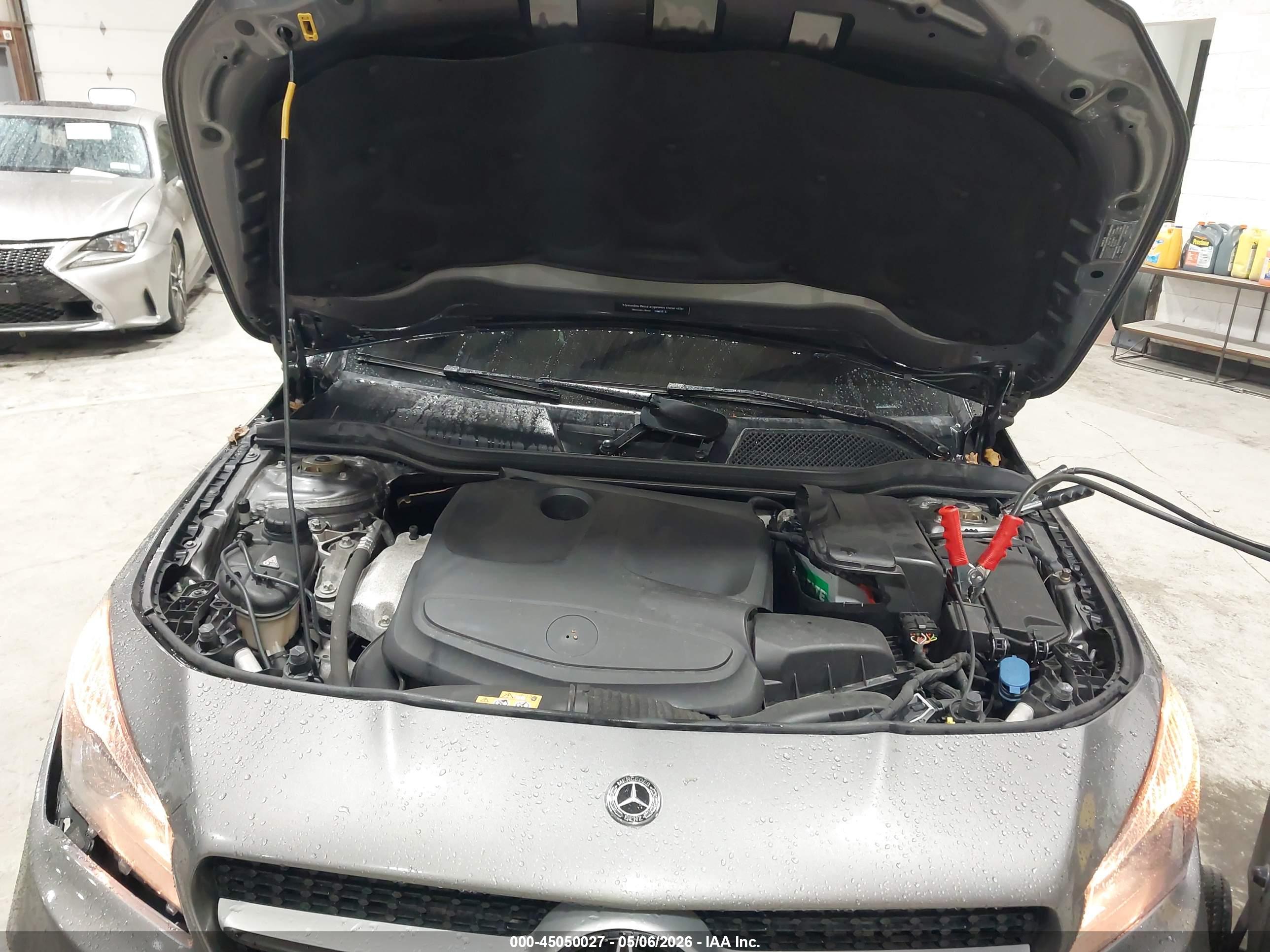 MERCEDES-BENZ CLA image 10