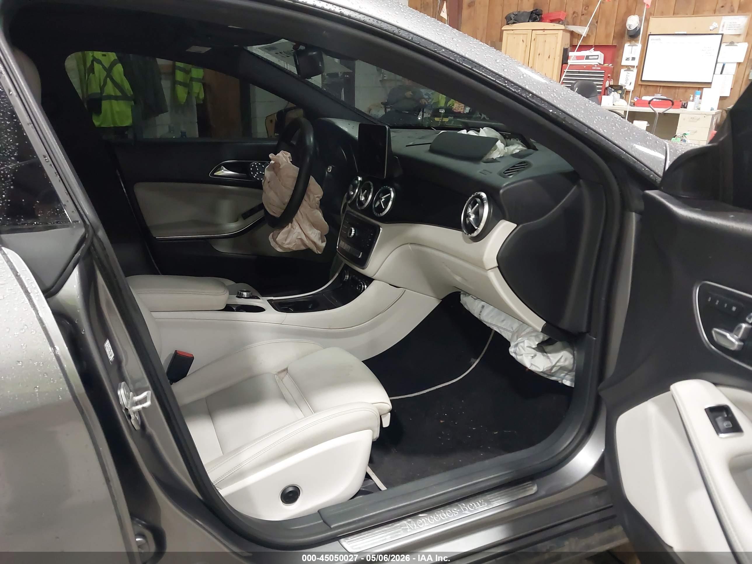 MERCEDES-BENZ CLA image 5