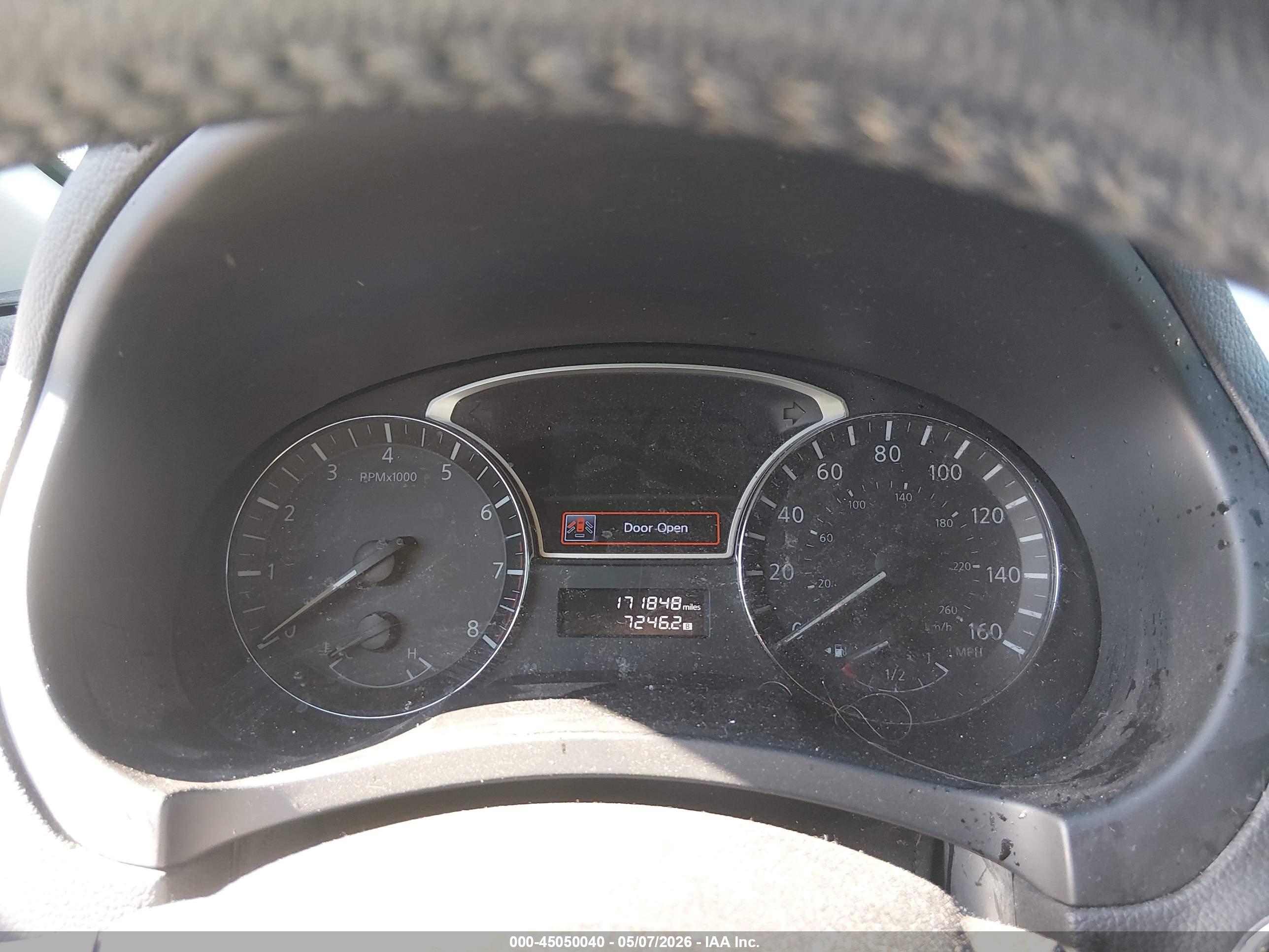 NISSAN ALTIMA image 7