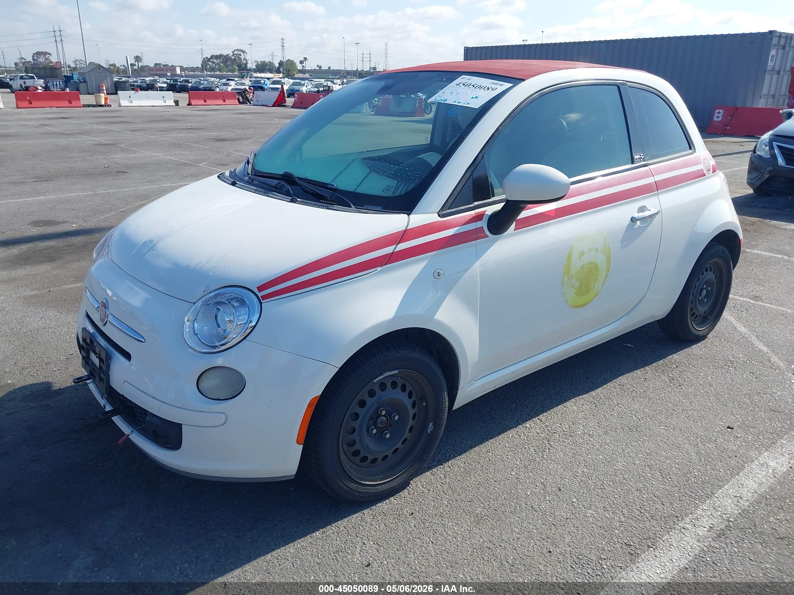 FIAT 500C image 2