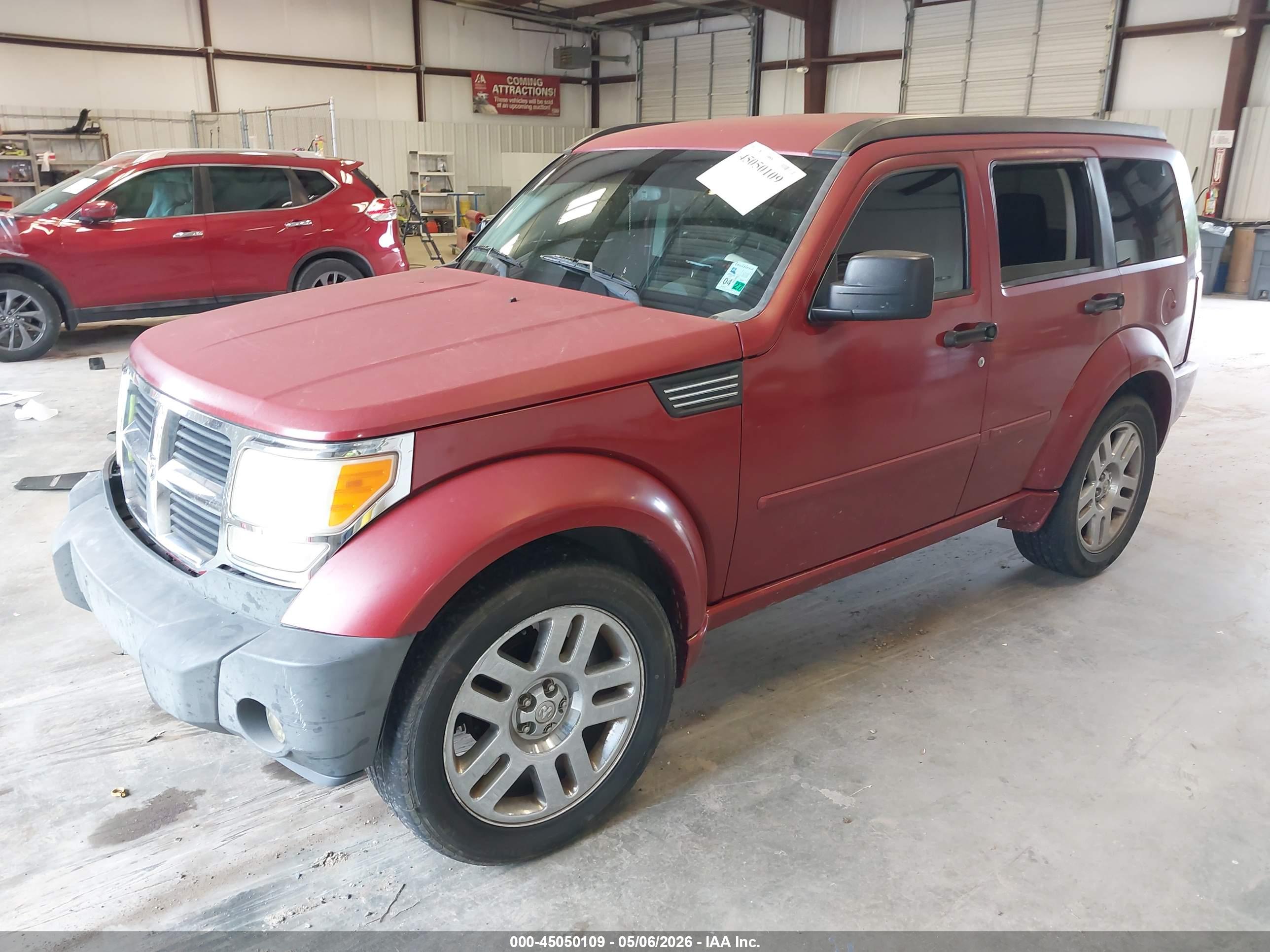 DODGE NITRO image 2