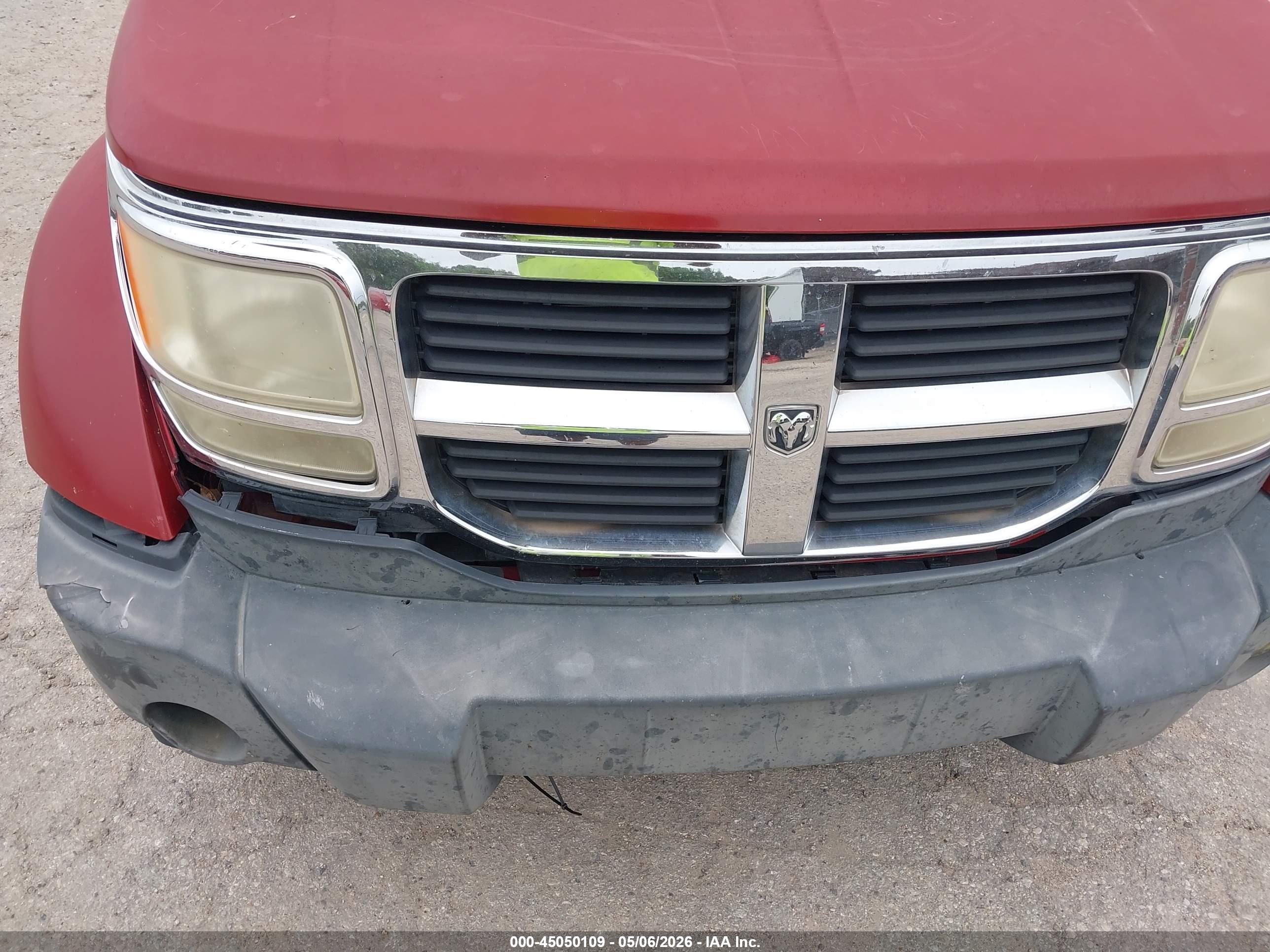 DODGE NITRO image 6