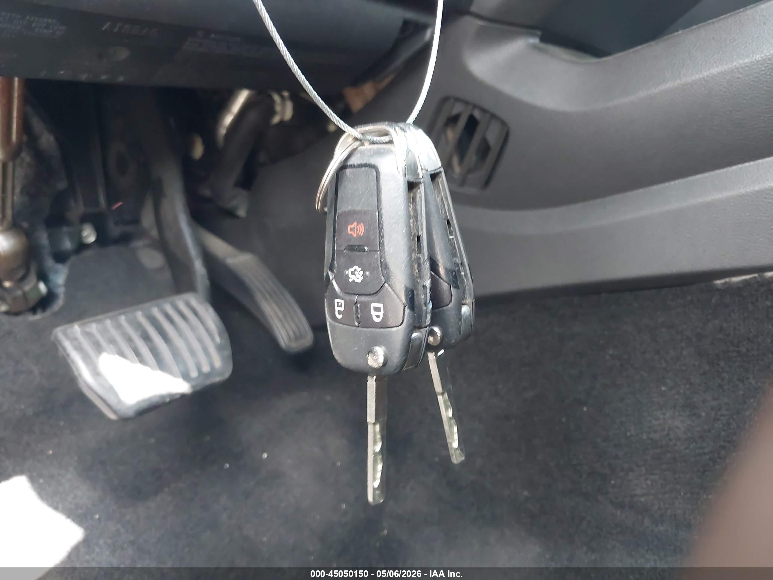 FORD FUSION image 11