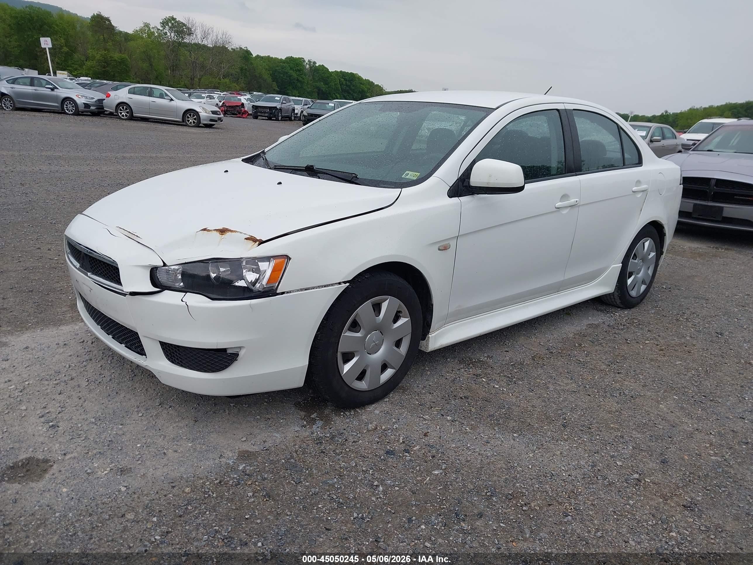 MITSUBISHI LANCER image 2