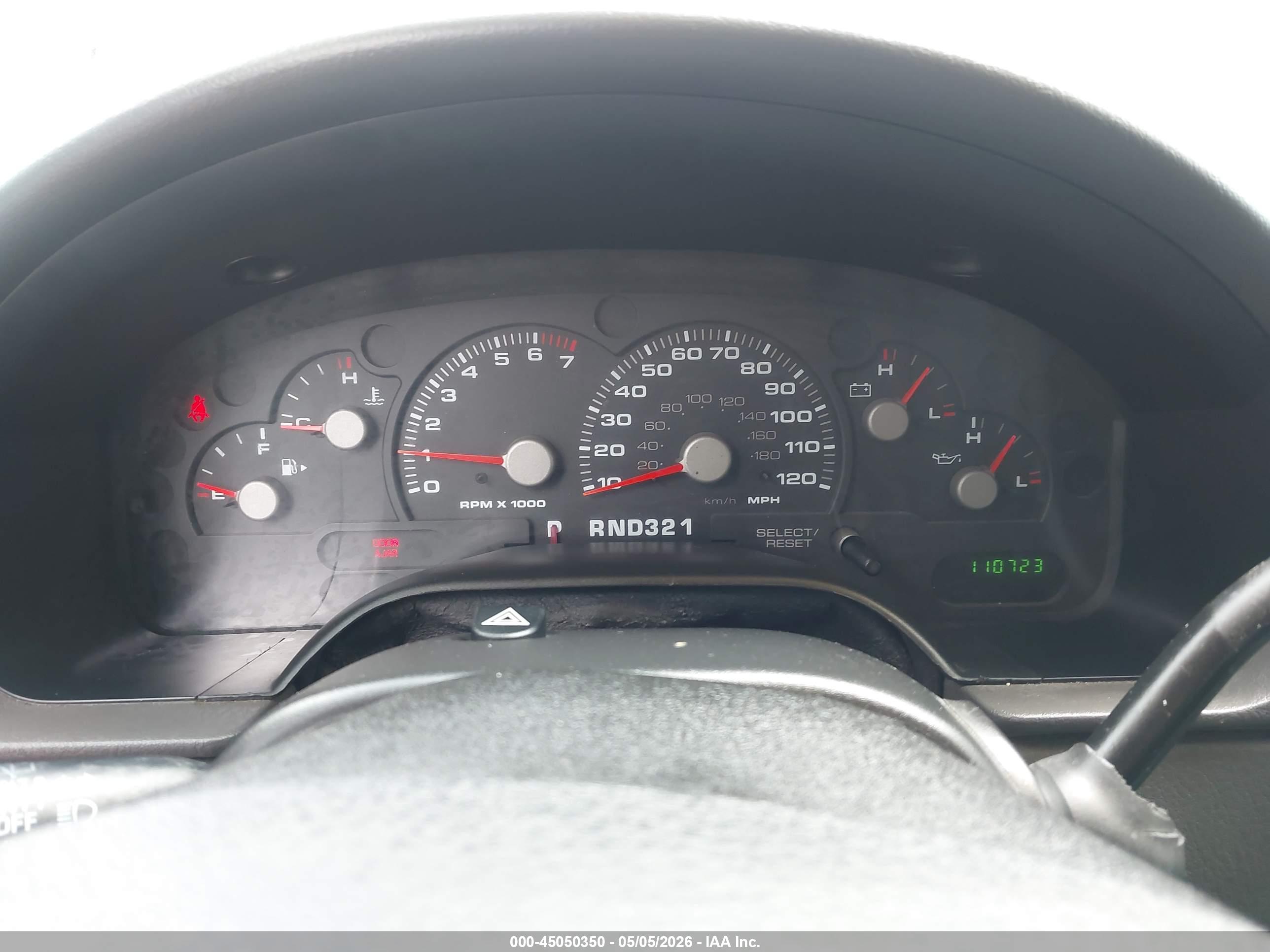 FORD EXPLORER image 7