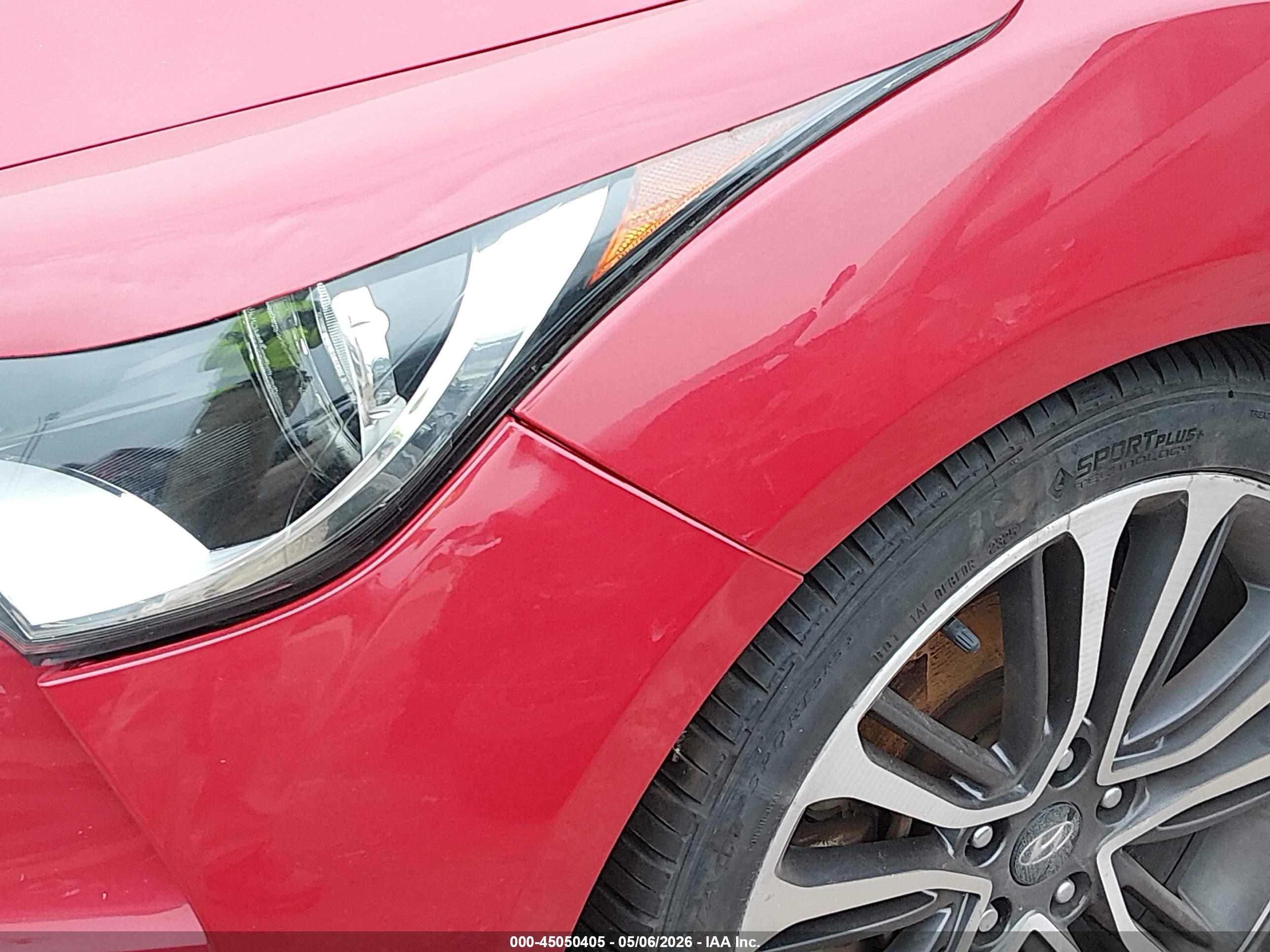 HYUNDAI VELOSTER image 6