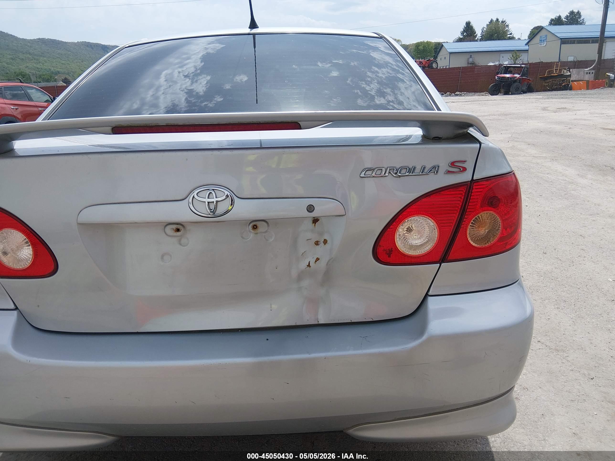 TOYOTA COROLLA image 6