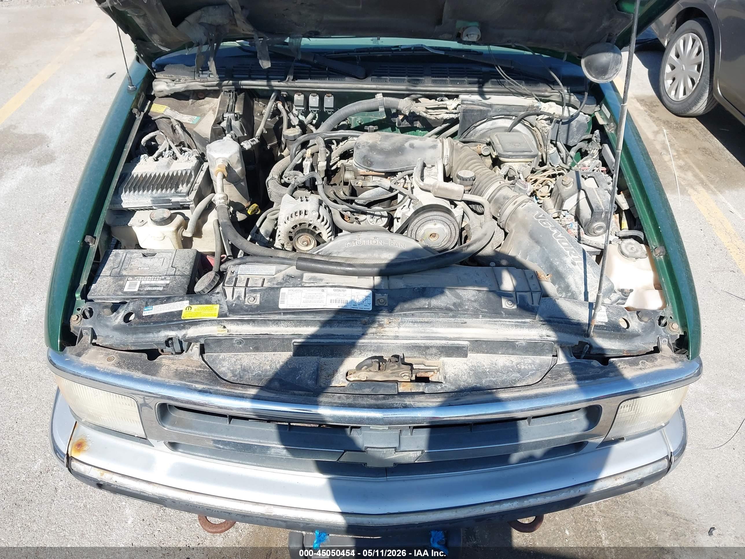 CHEVROLET BLAZER image 10