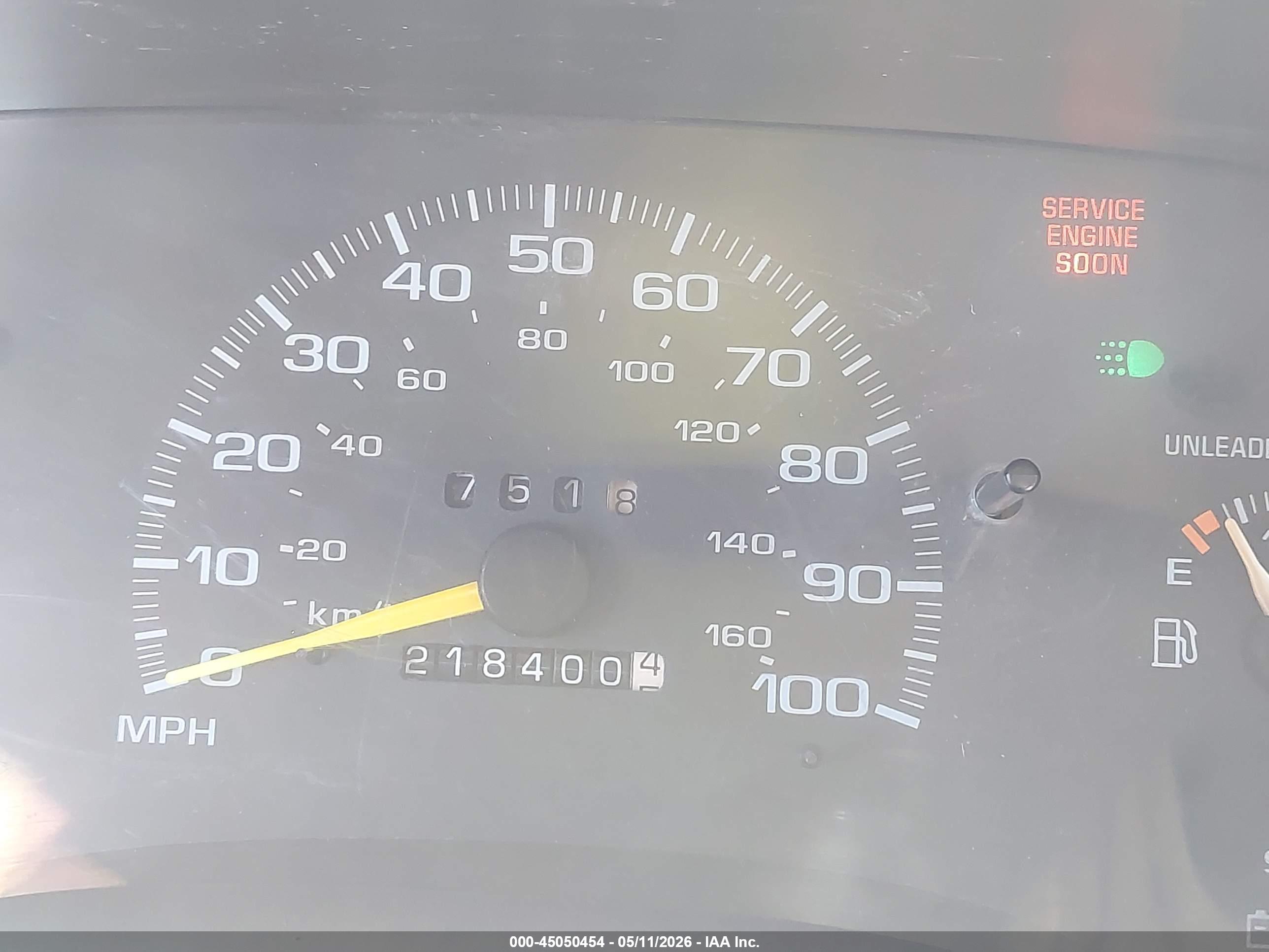CHEVROLET BLAZER image 7