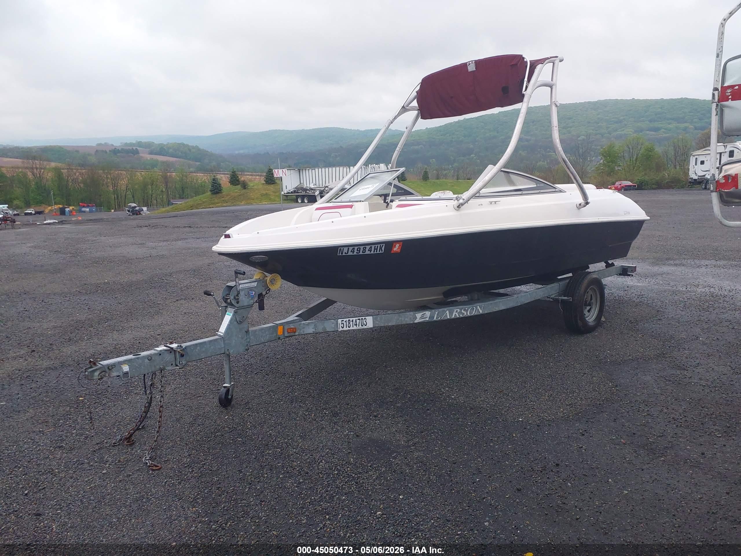 LARSON LX image 2