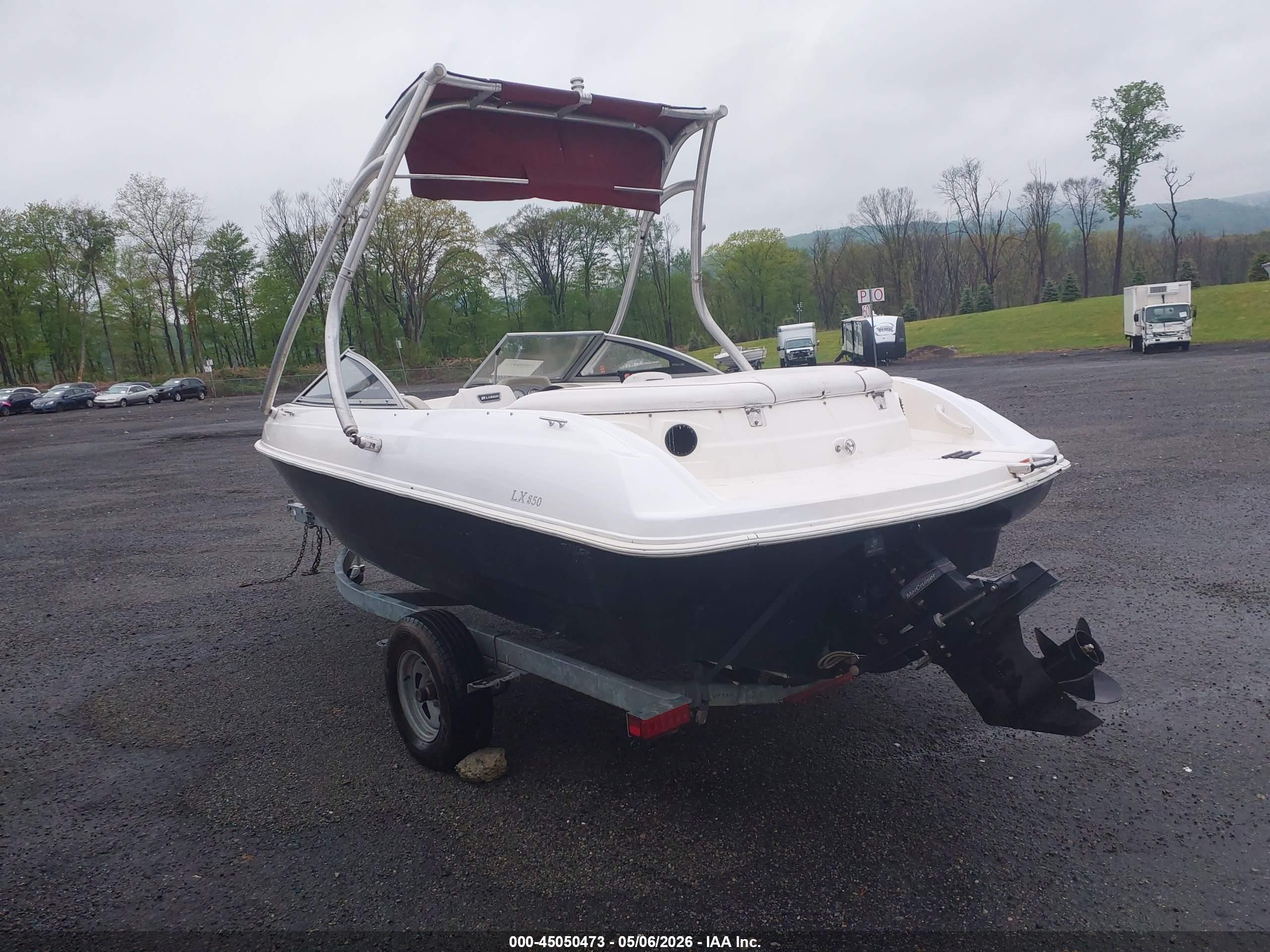 LARSON LX image 3