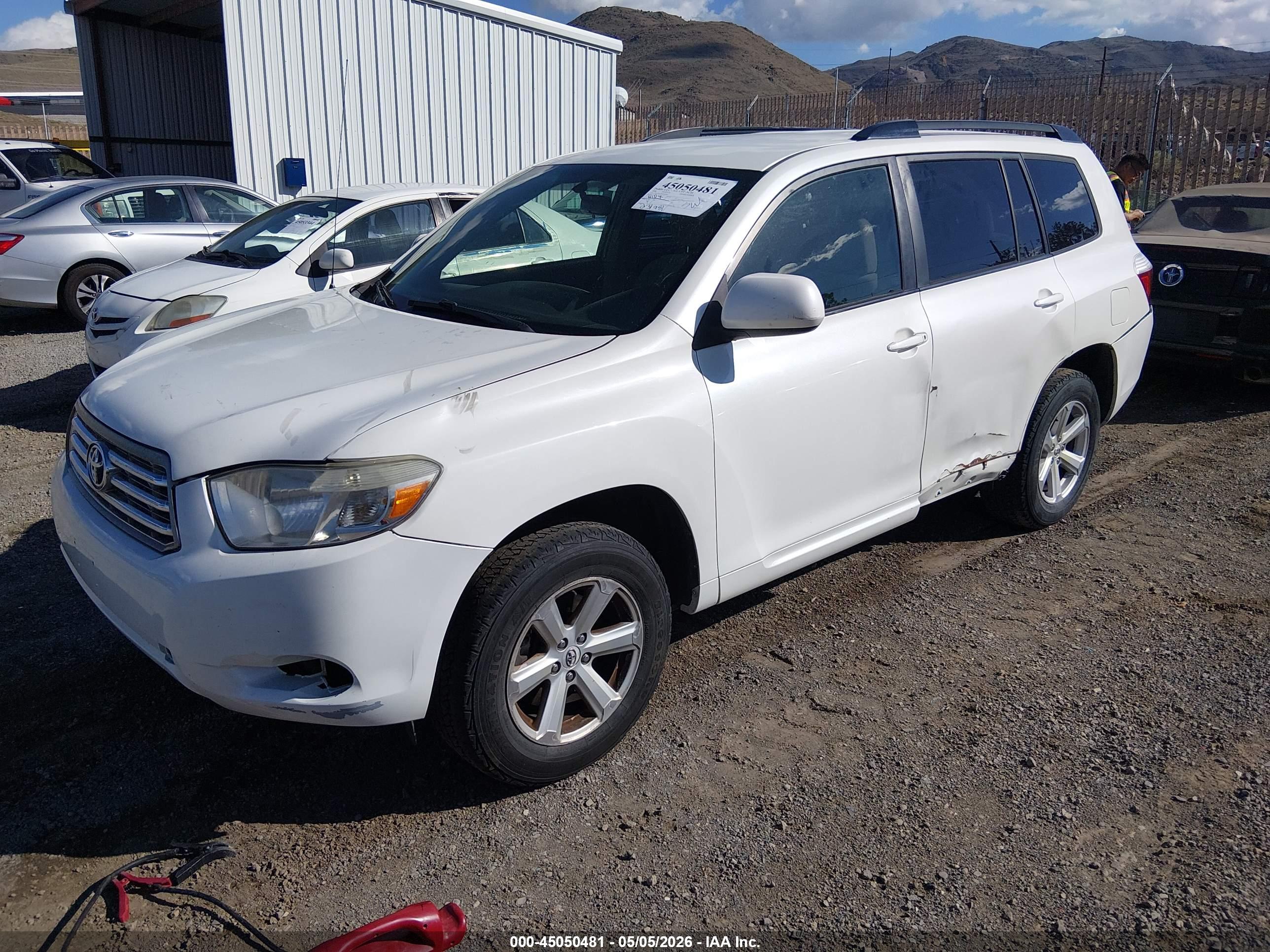 TOYOTA HIGHLANDER image 2