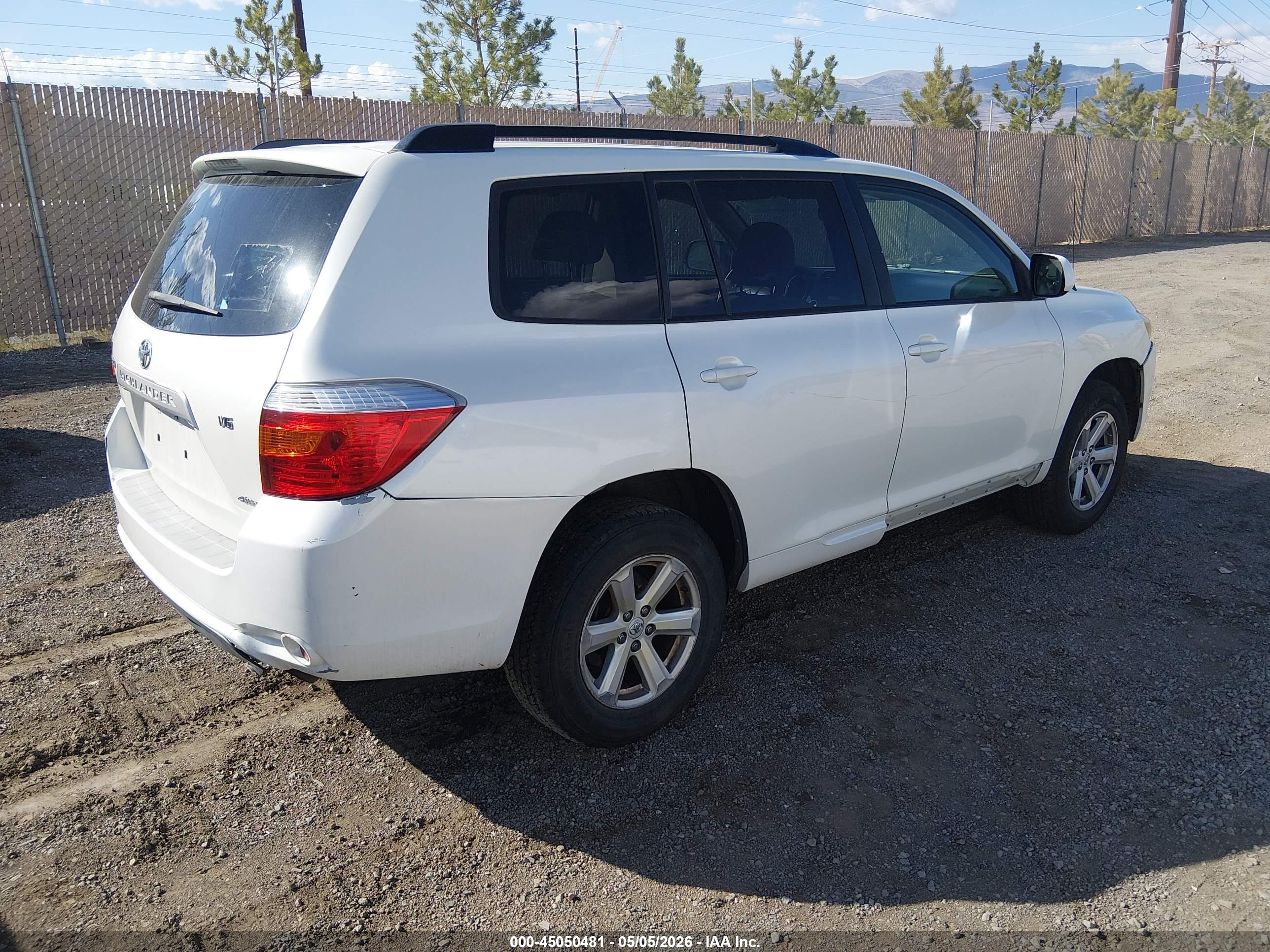 TOYOTA HIGHLANDER image 4