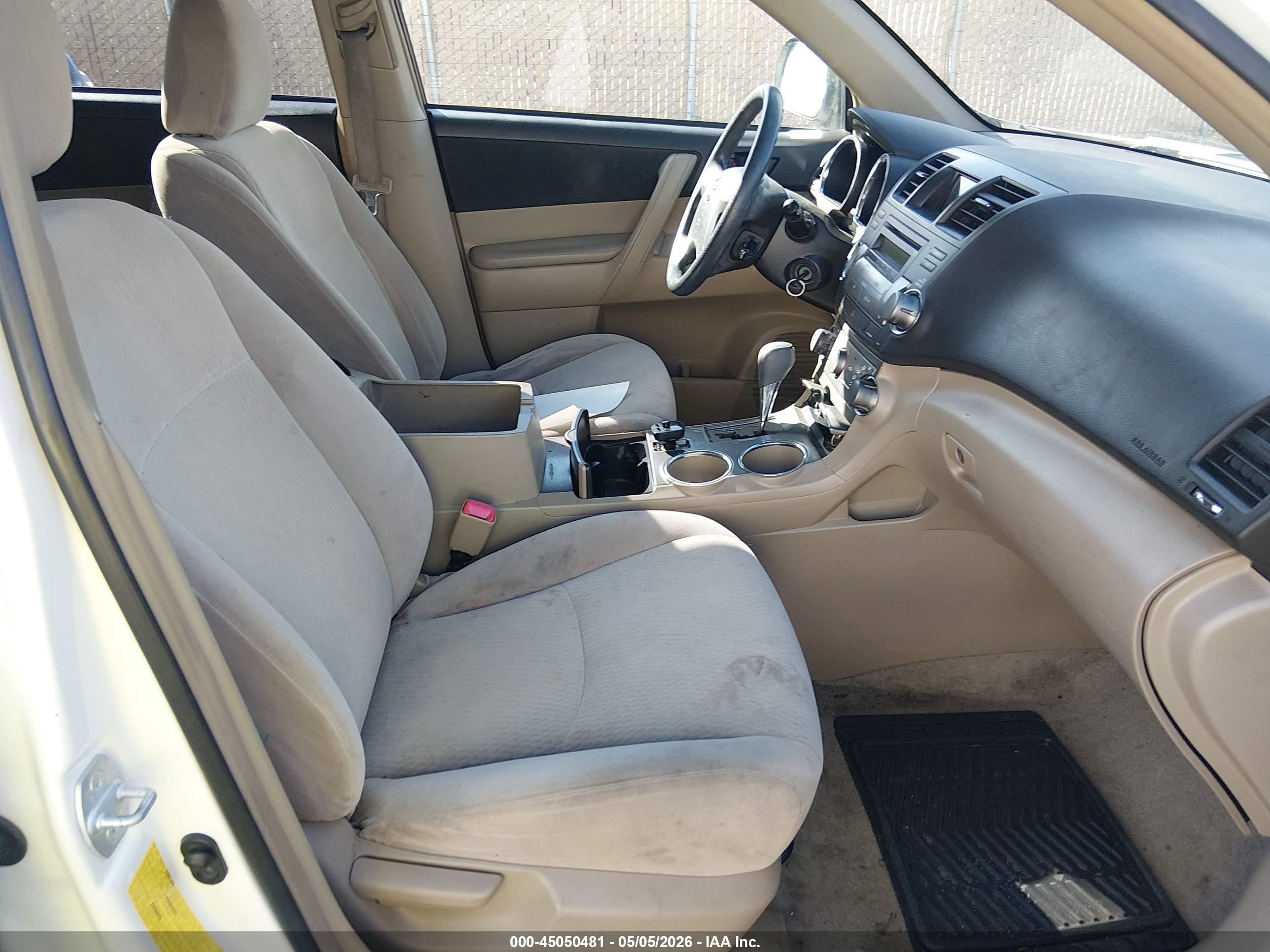 TOYOTA HIGHLANDER image 5