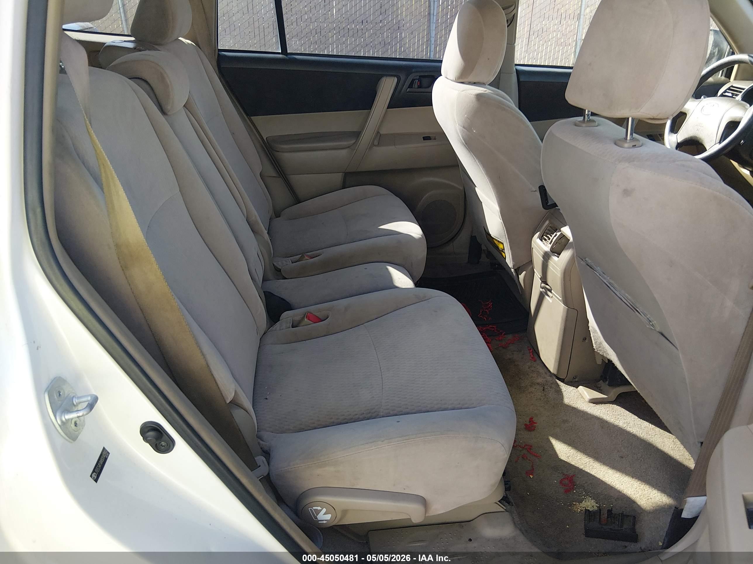 TOYOTA HIGHLANDER image 8