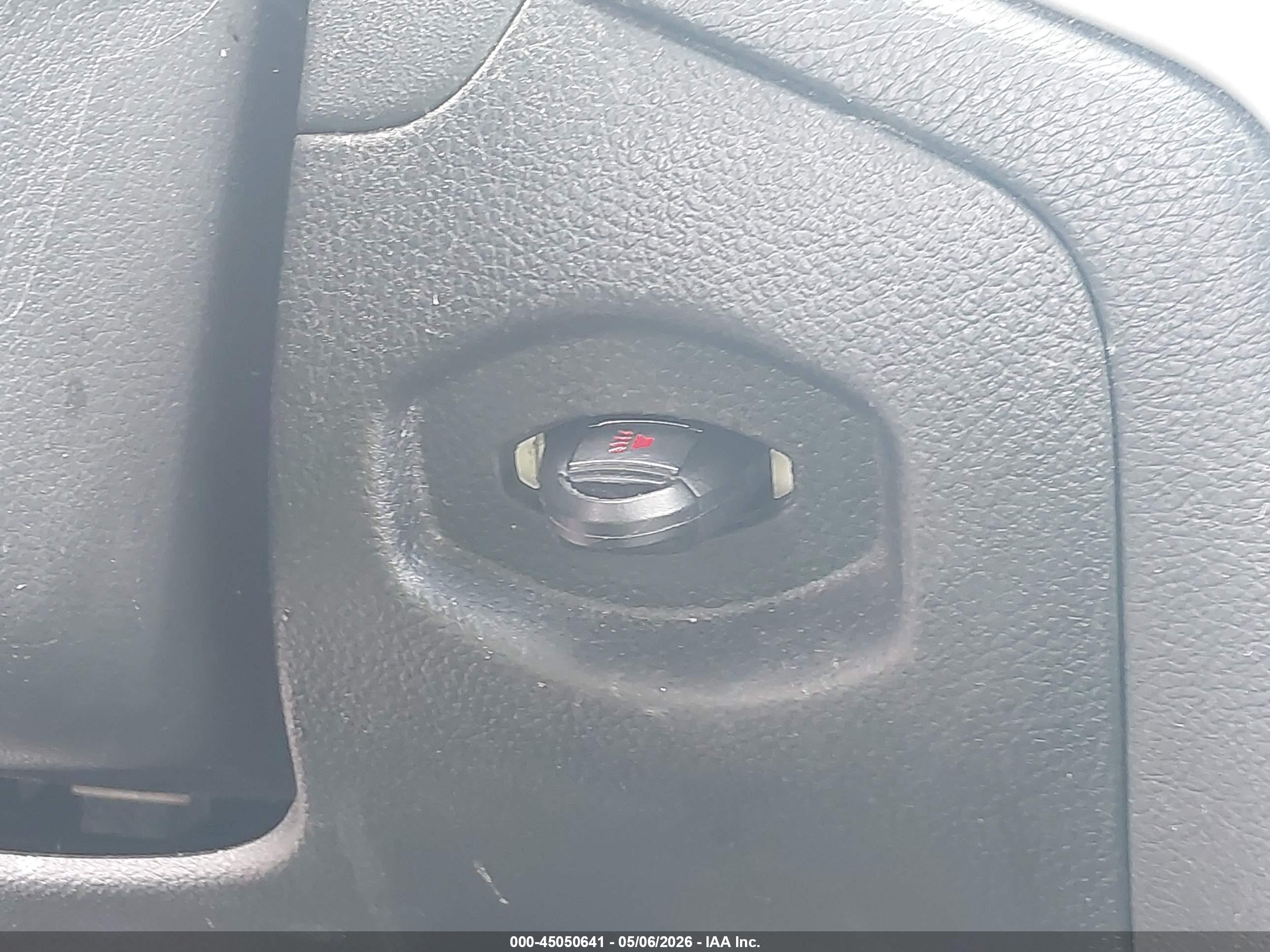 NISSAN MURANO image 11
