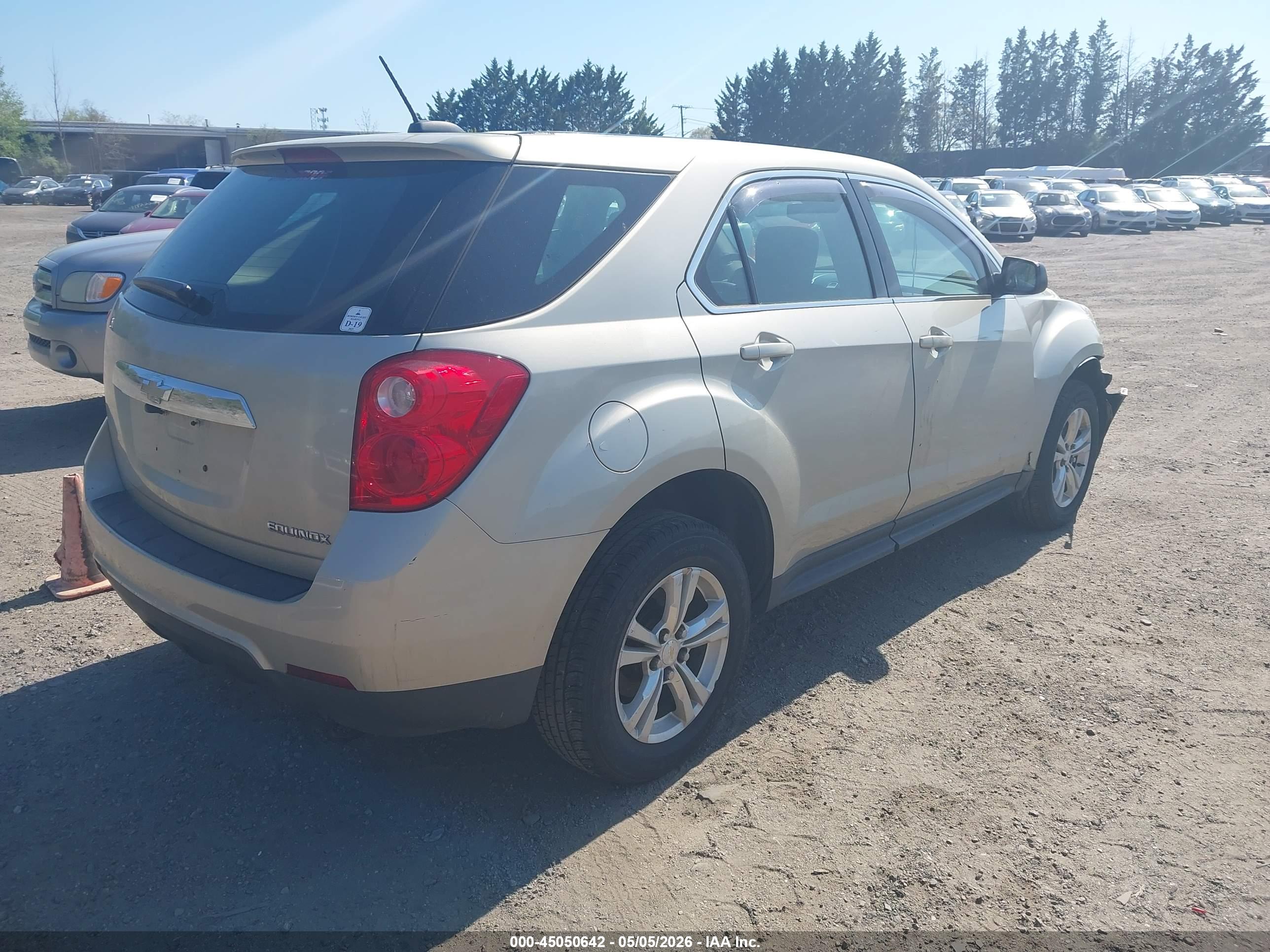 CHEVROLET EQUINOX image 4