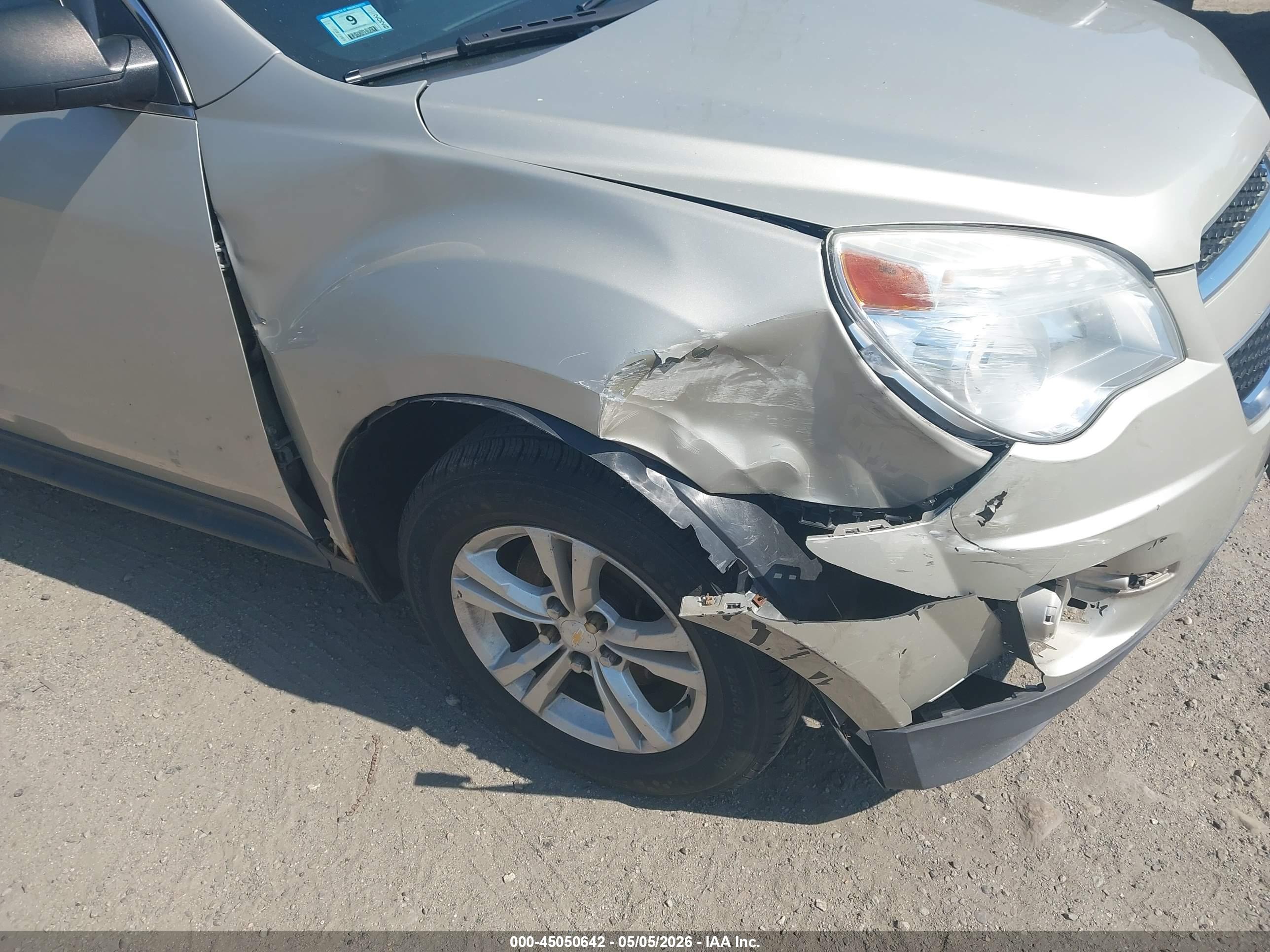CHEVROLET EQUINOX image 6