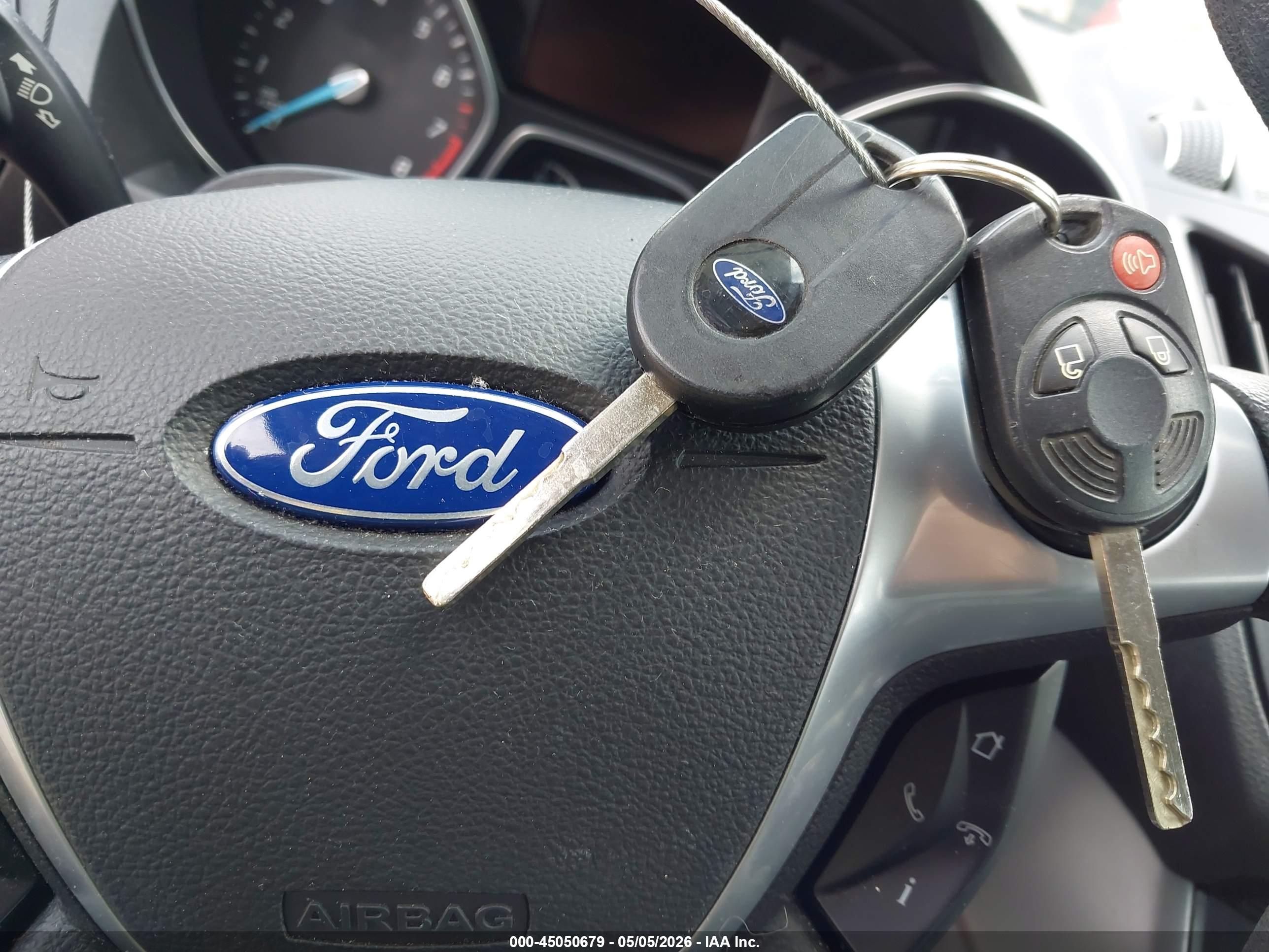 FORD ESCAPE image 11