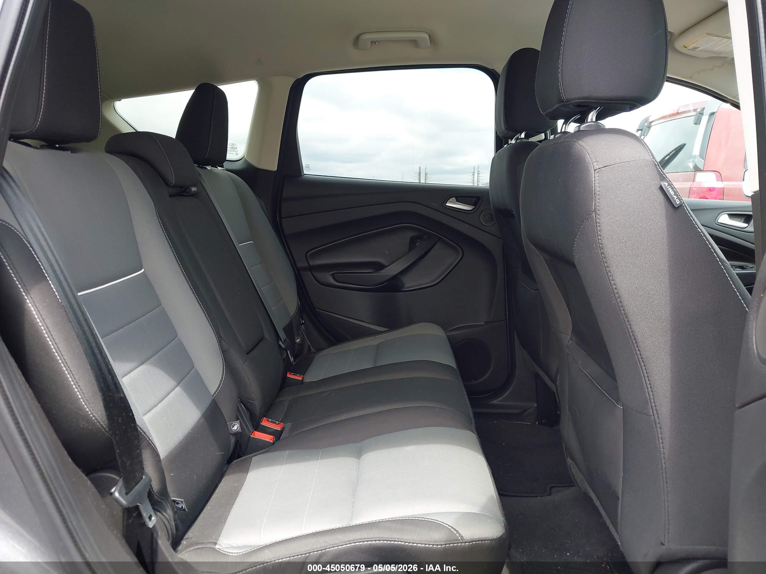 FORD ESCAPE image 8