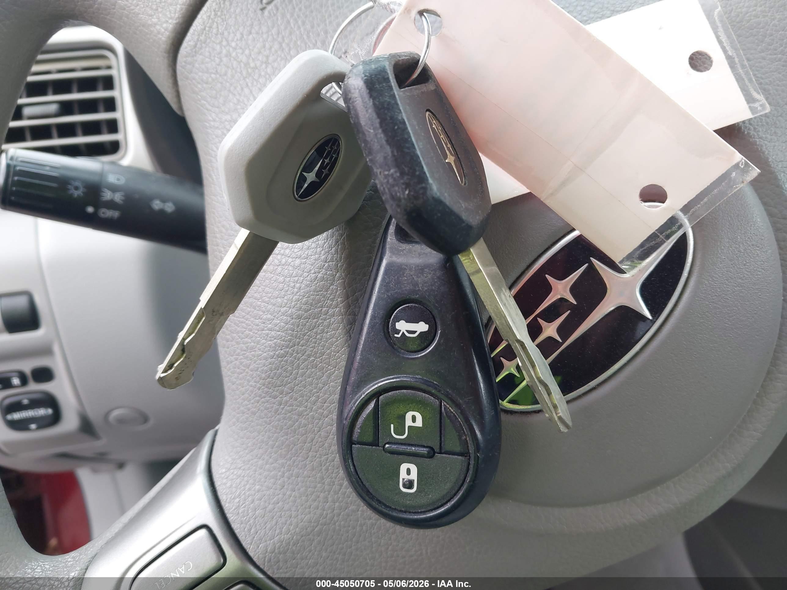 SUBARU FORESTER image 11