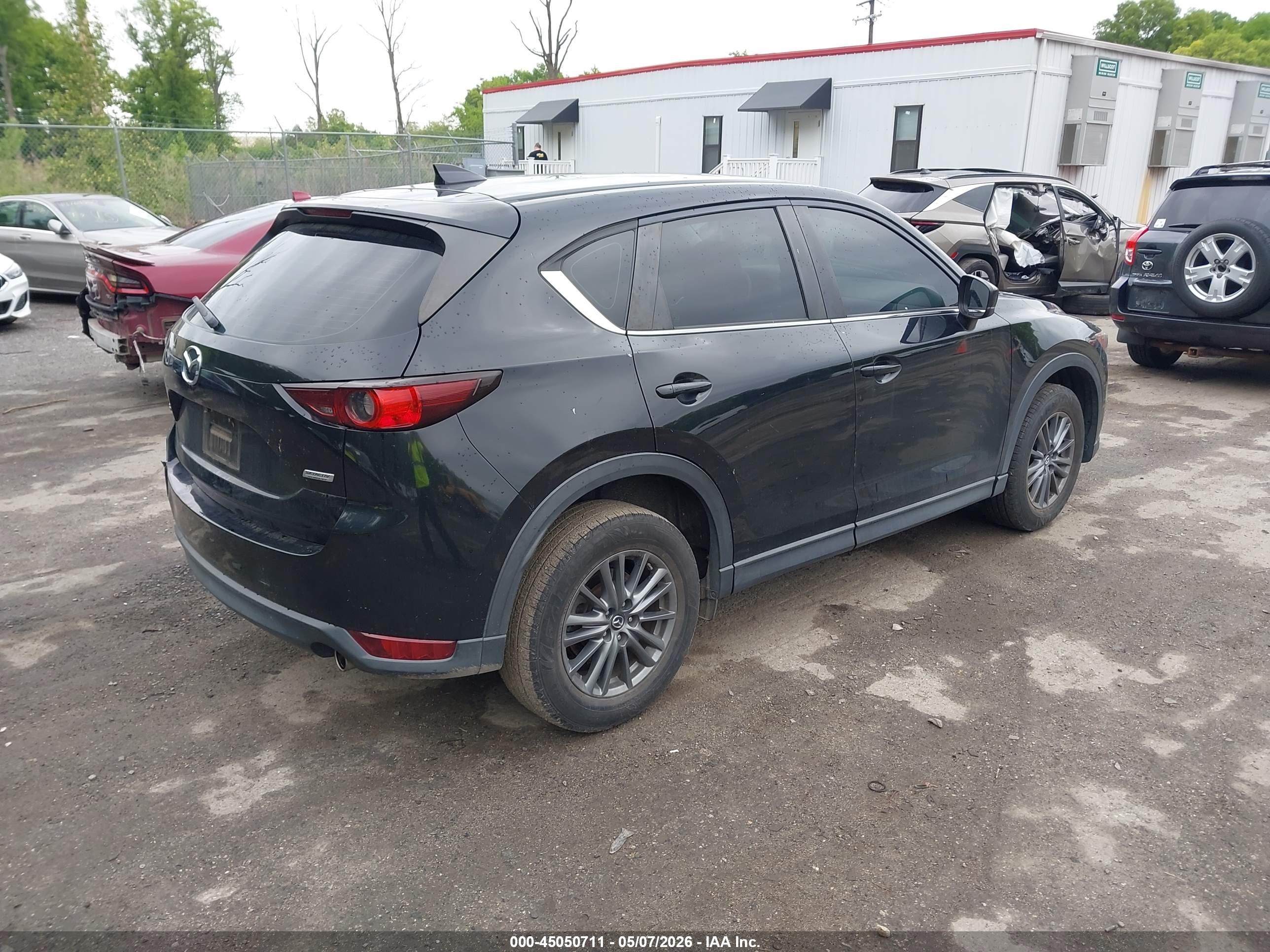 MAZDA CX-5 image 4