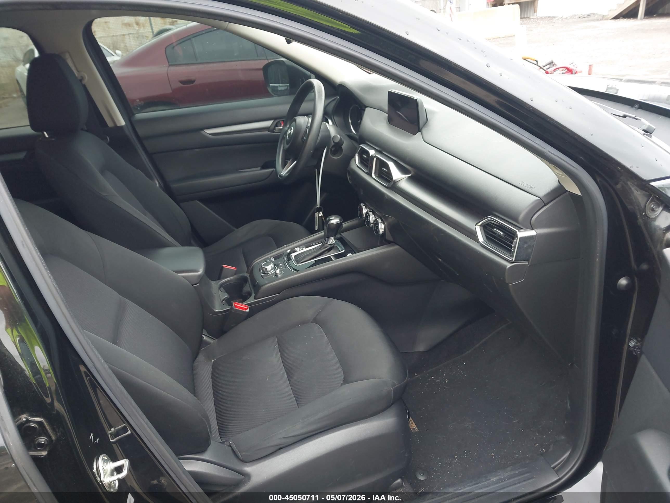 MAZDA CX-5 image 5