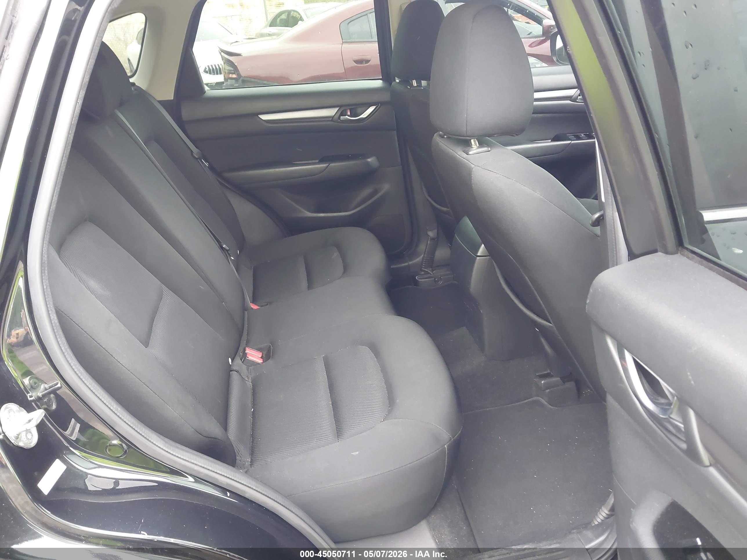 MAZDA CX-5 image 8