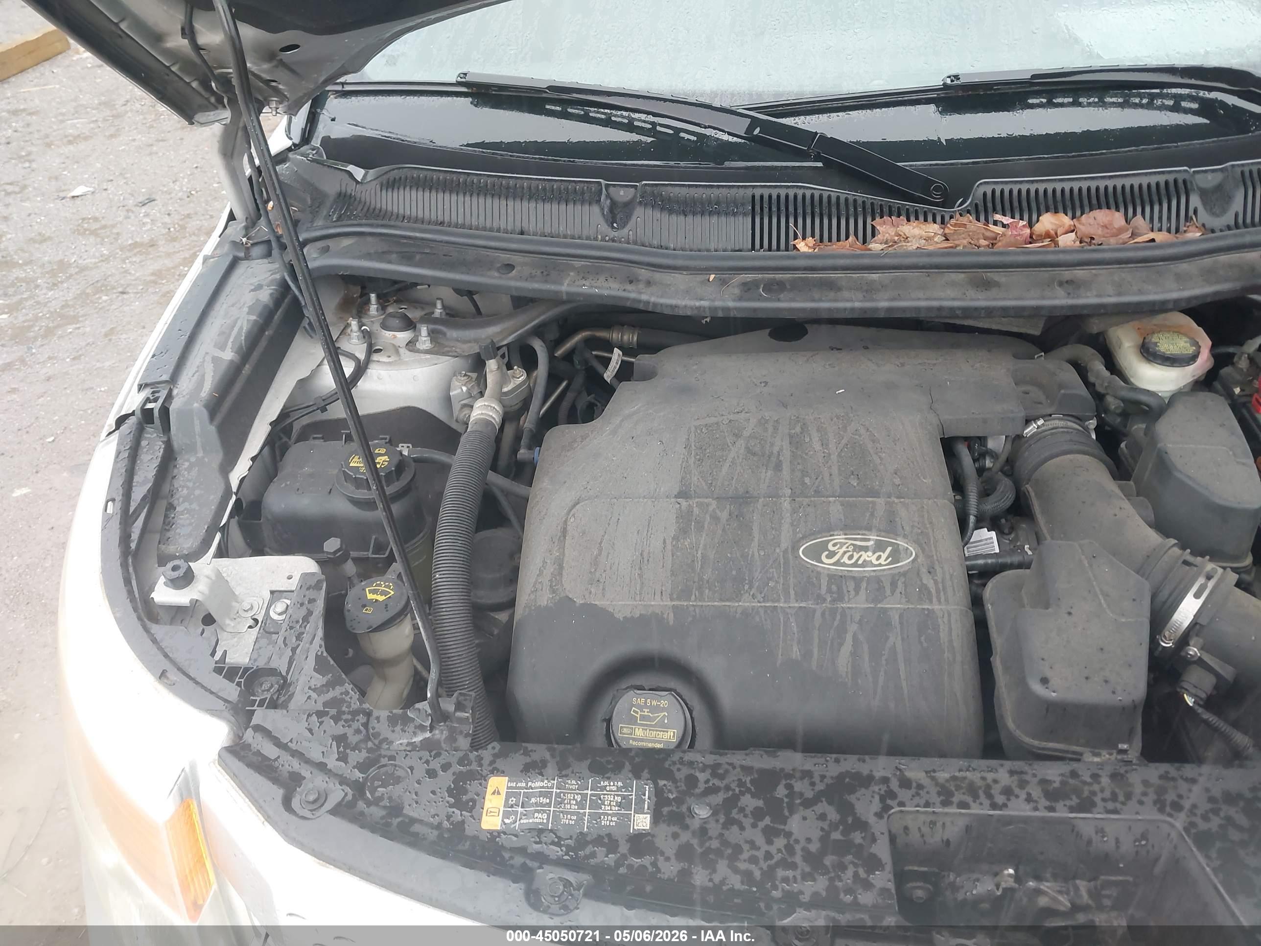 FORD EXPLORER image 10