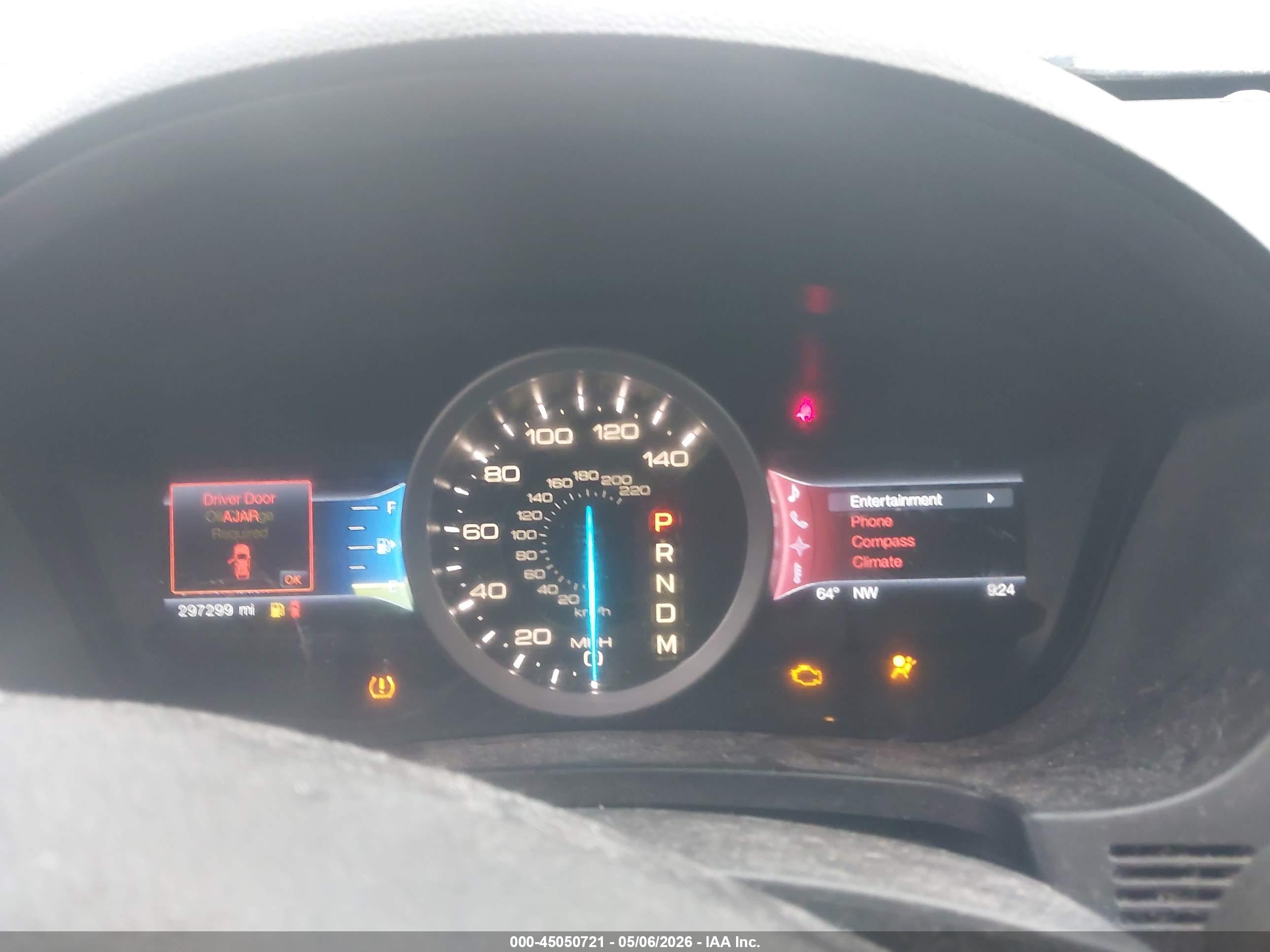 FORD EXPLORER image 7