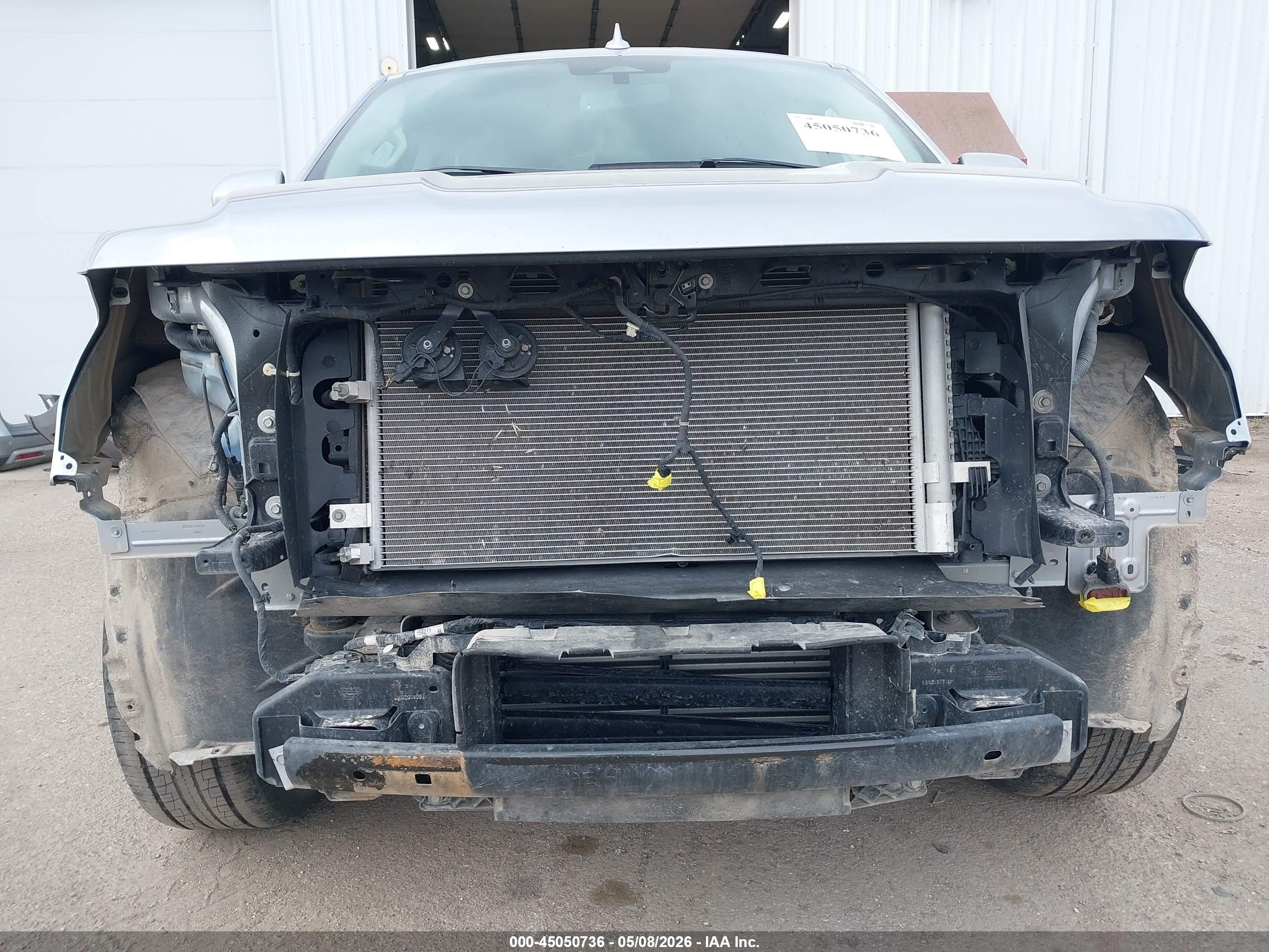 FORD EXPEDITION image 6