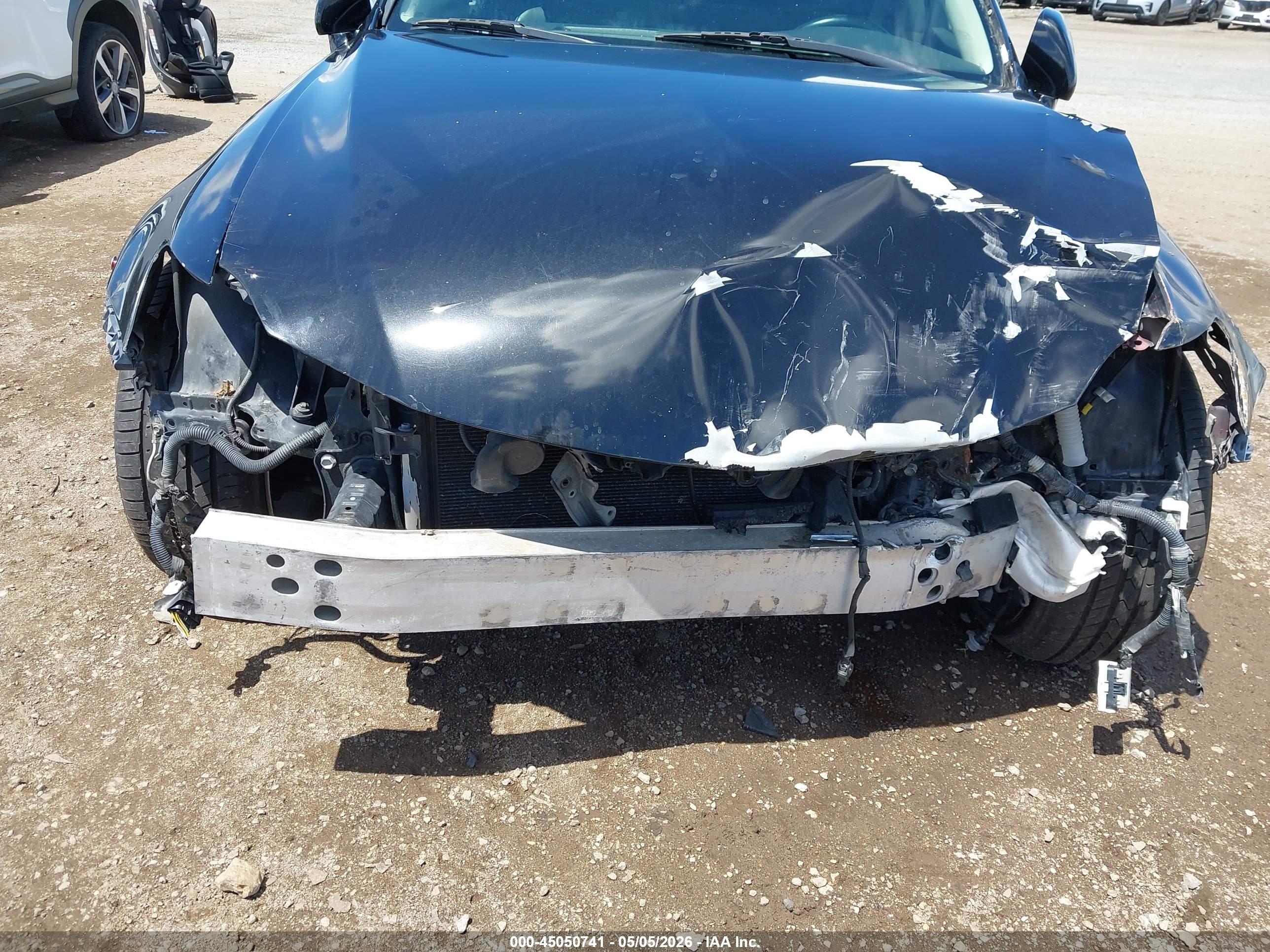 LEXUS IS image 6