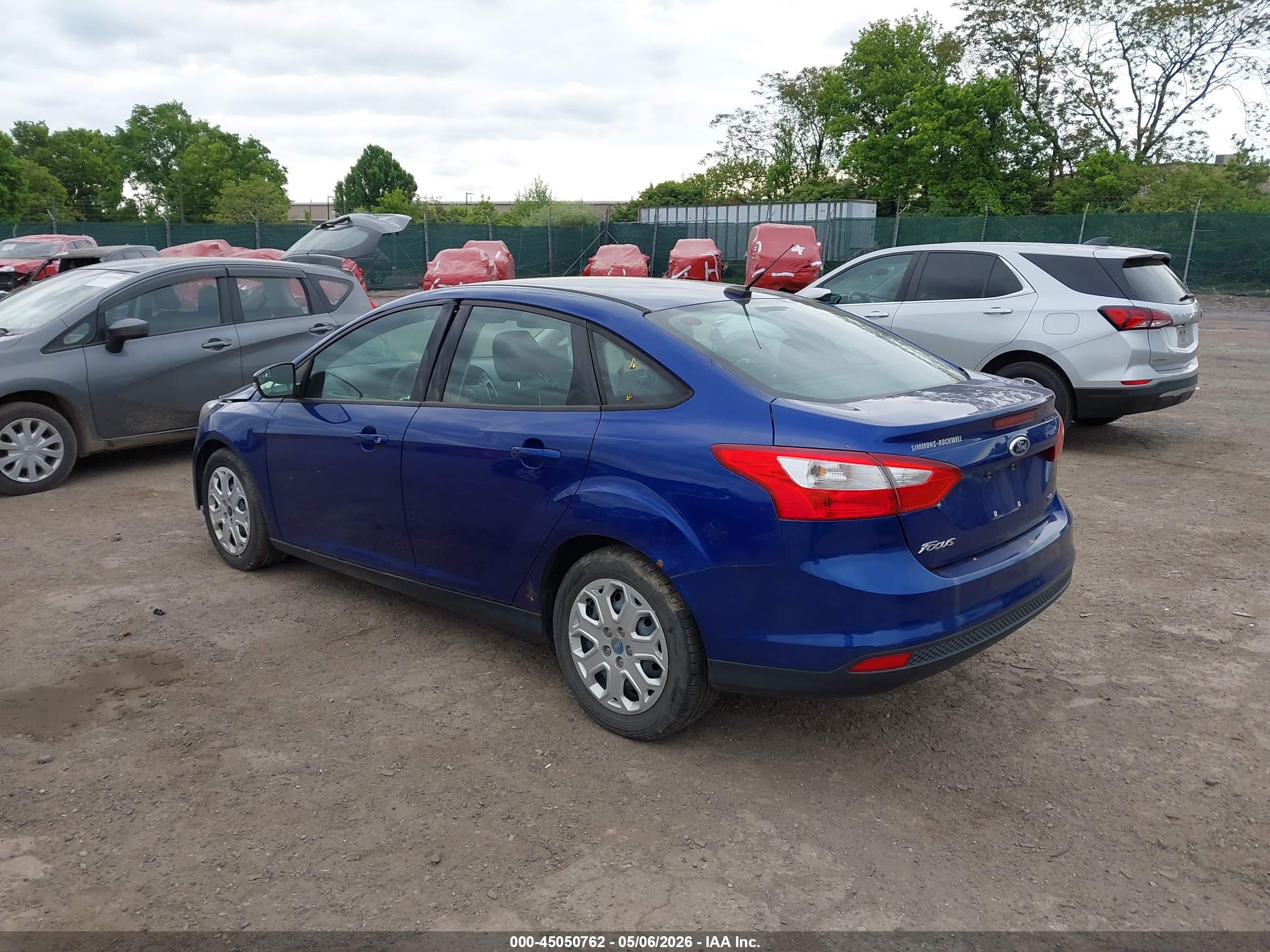 FORD FOCUS image 3