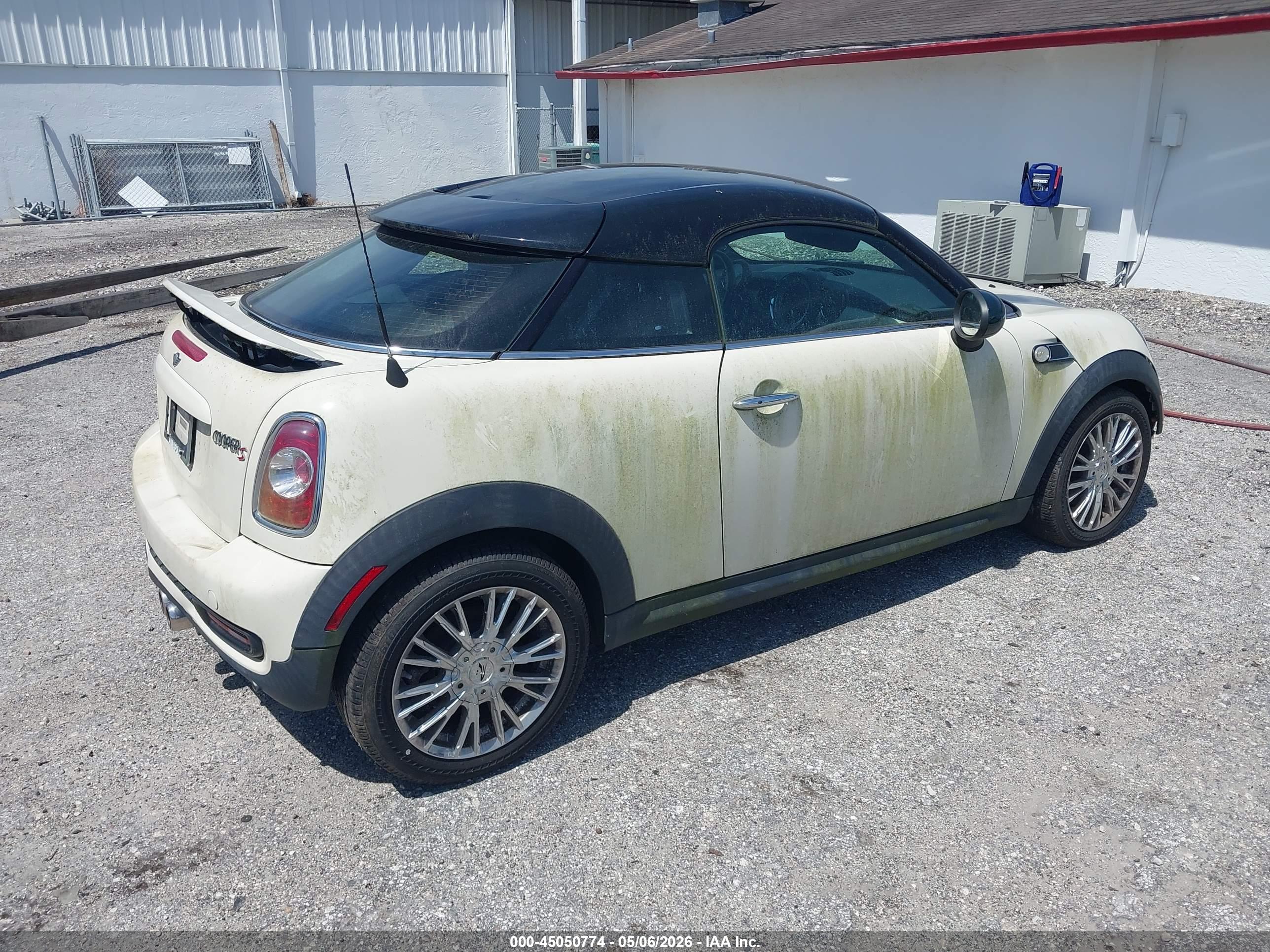 MINI COUPE image 4