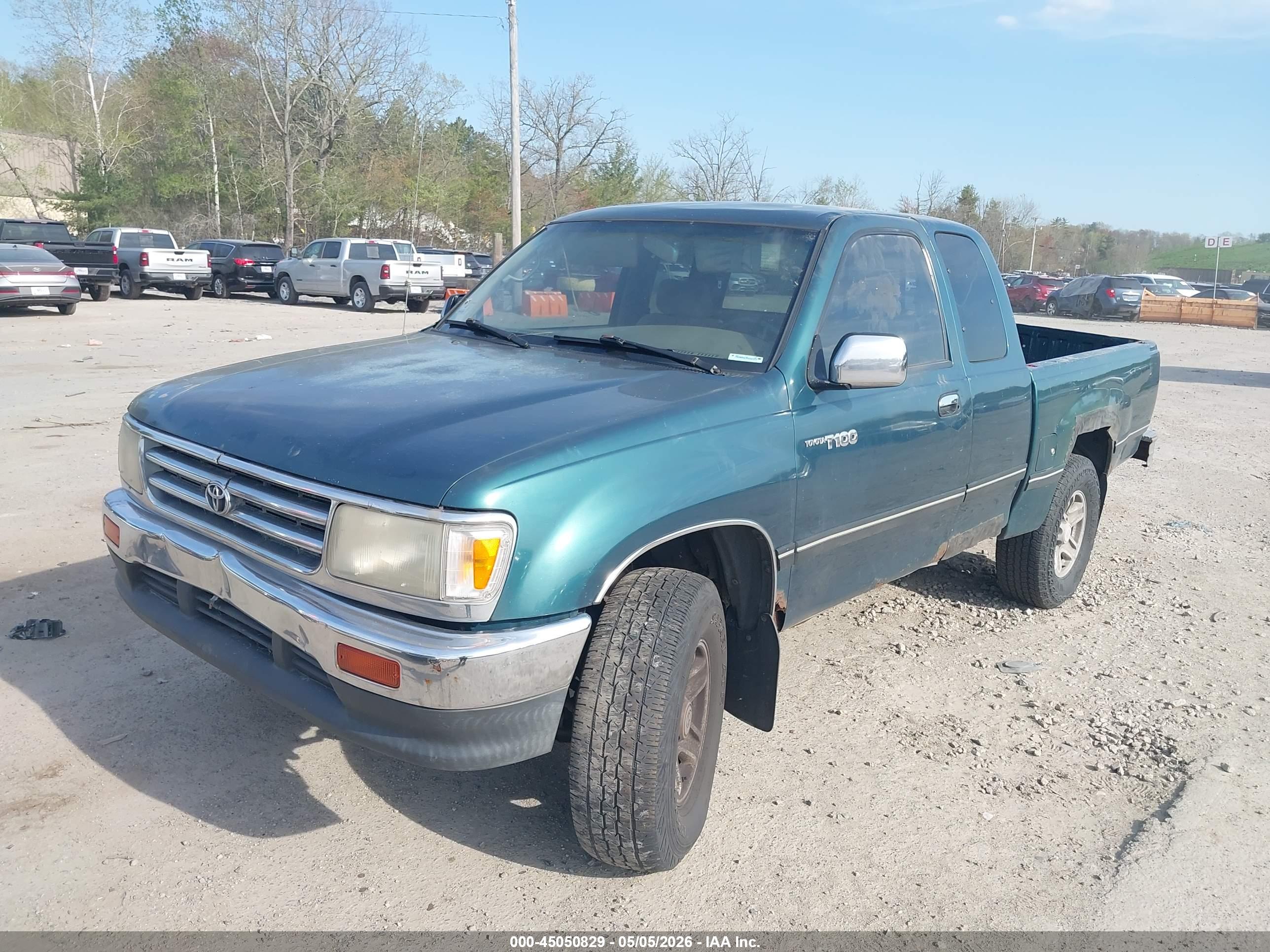TOYOTA T100 image 2