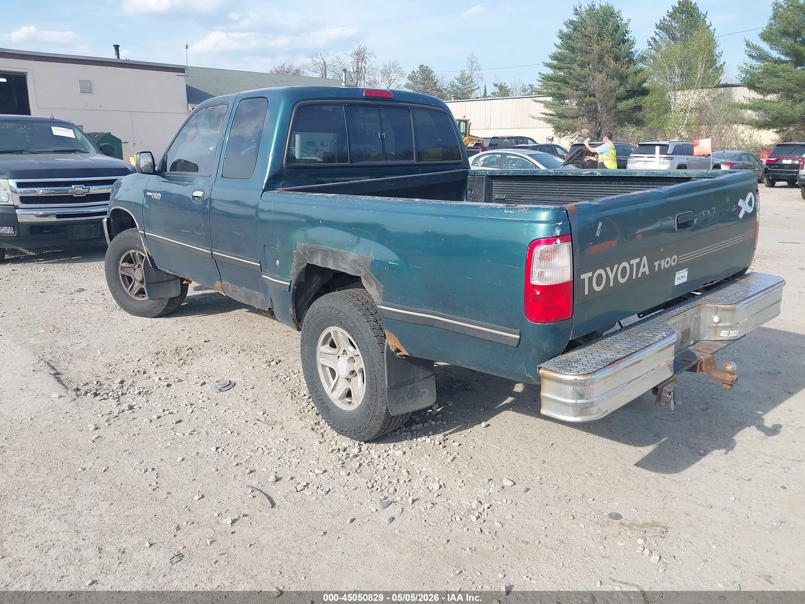 TOYOTA T100 image 3