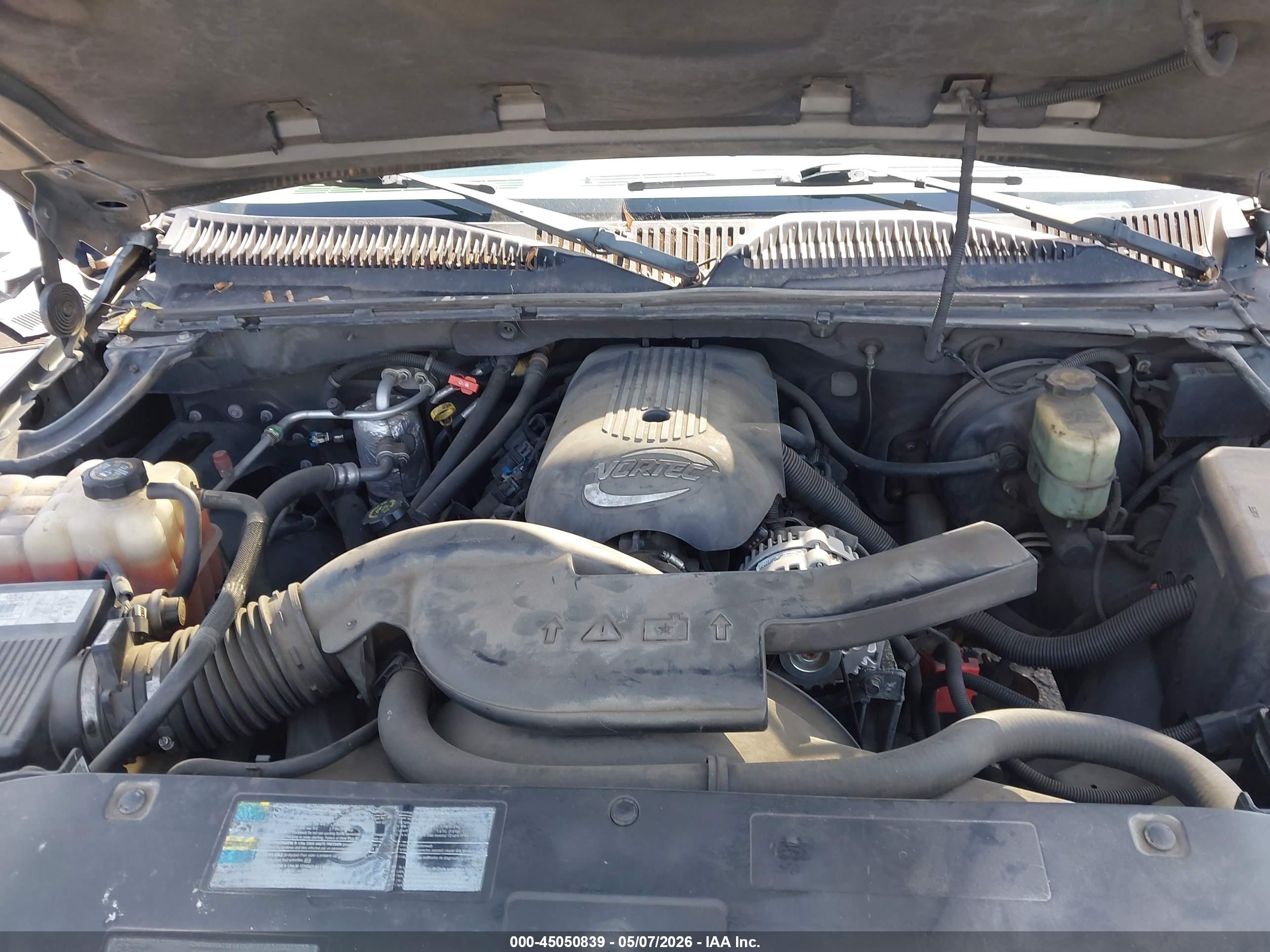 CHEVROLET TAHOE image 10
