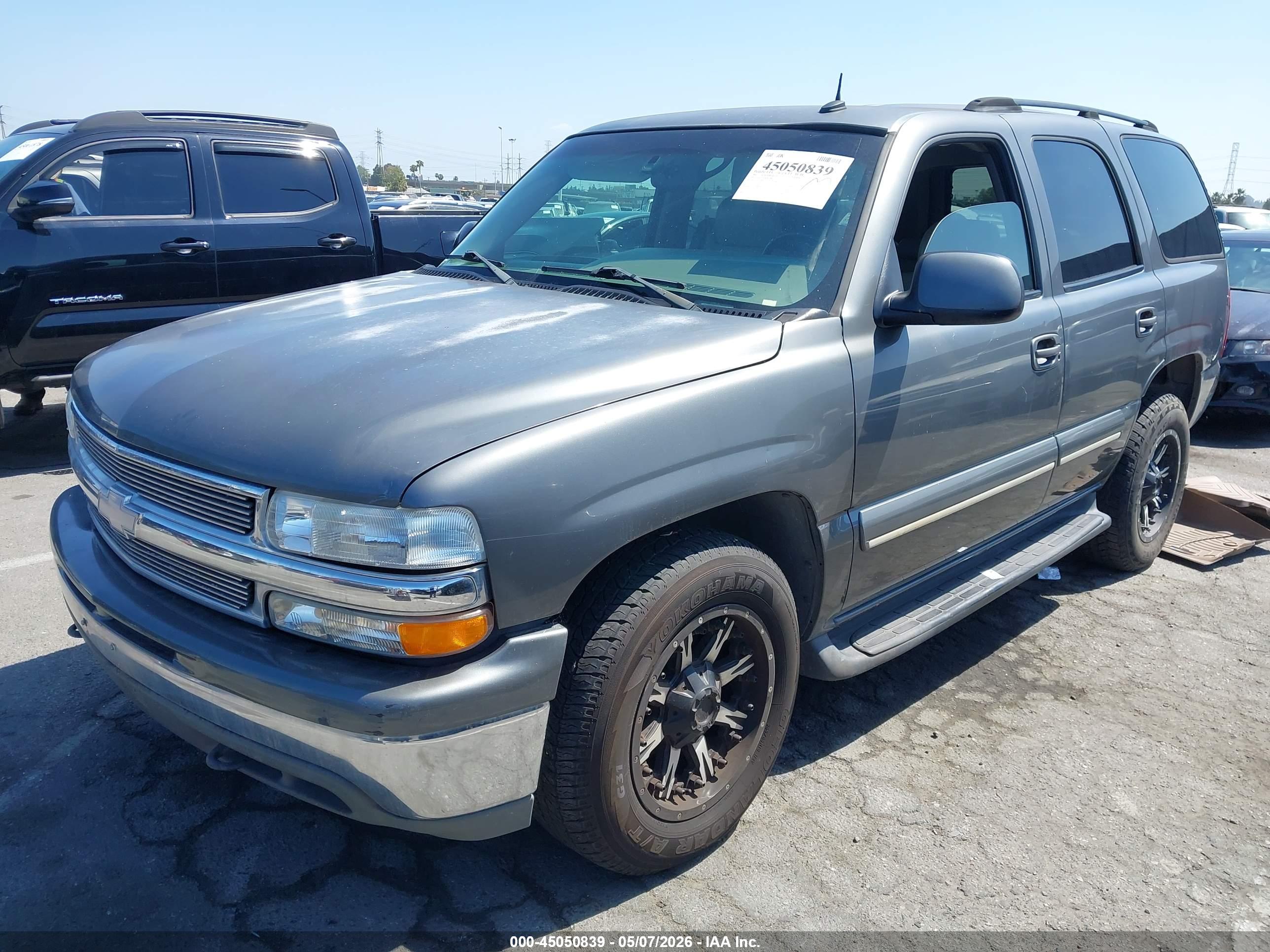 CHEVROLET TAHOE image 2